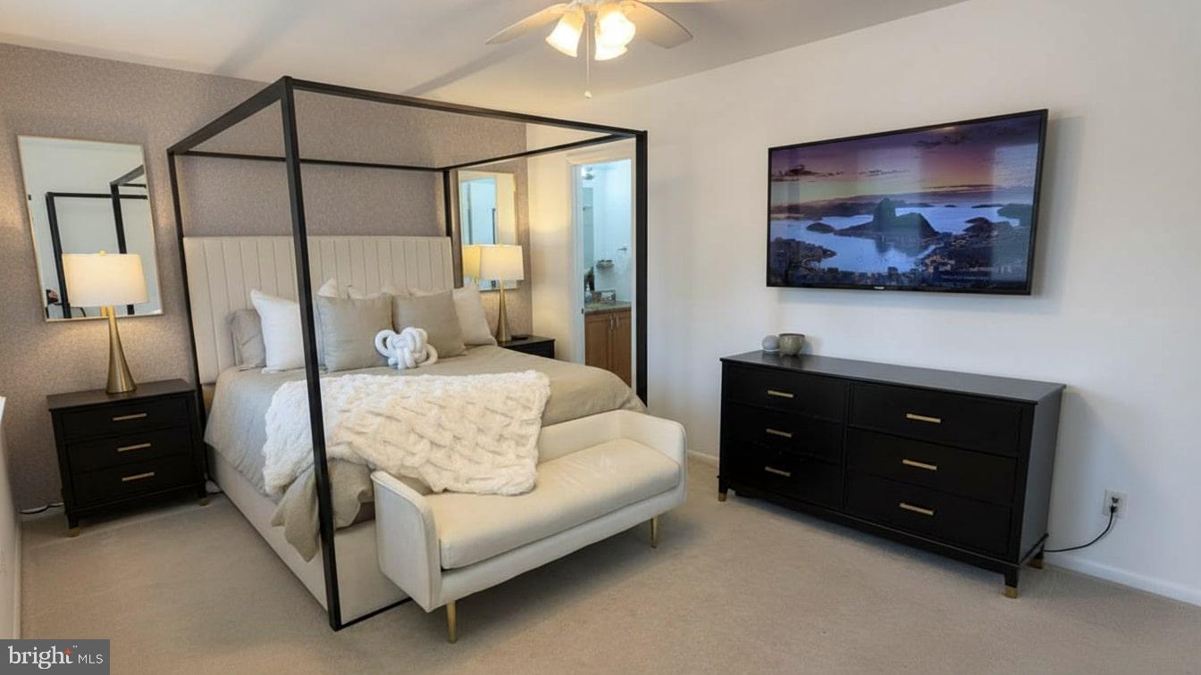 CROMWELL STATION - Residential Lease