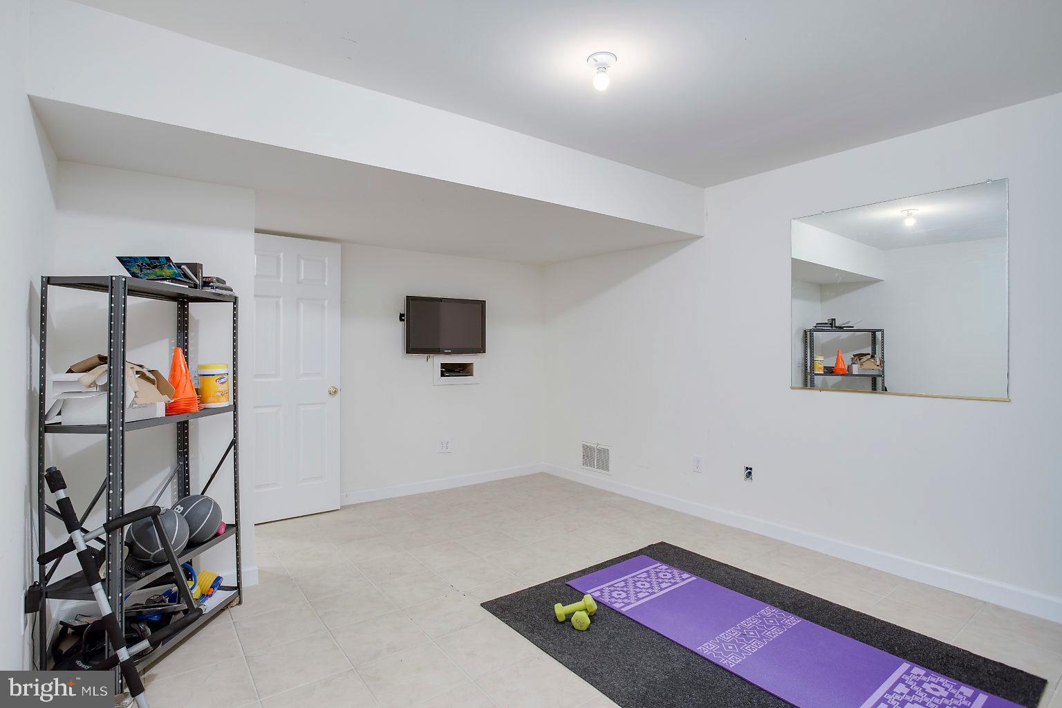 MORRISVILLE - Residential