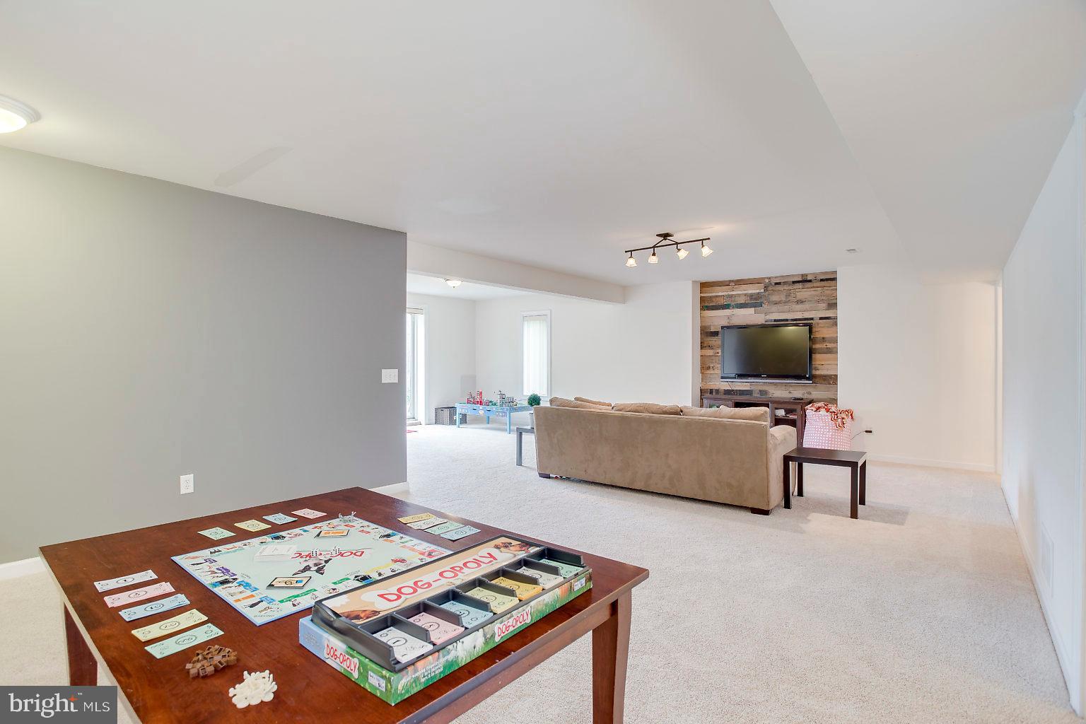 MORRISVILLE - Residential