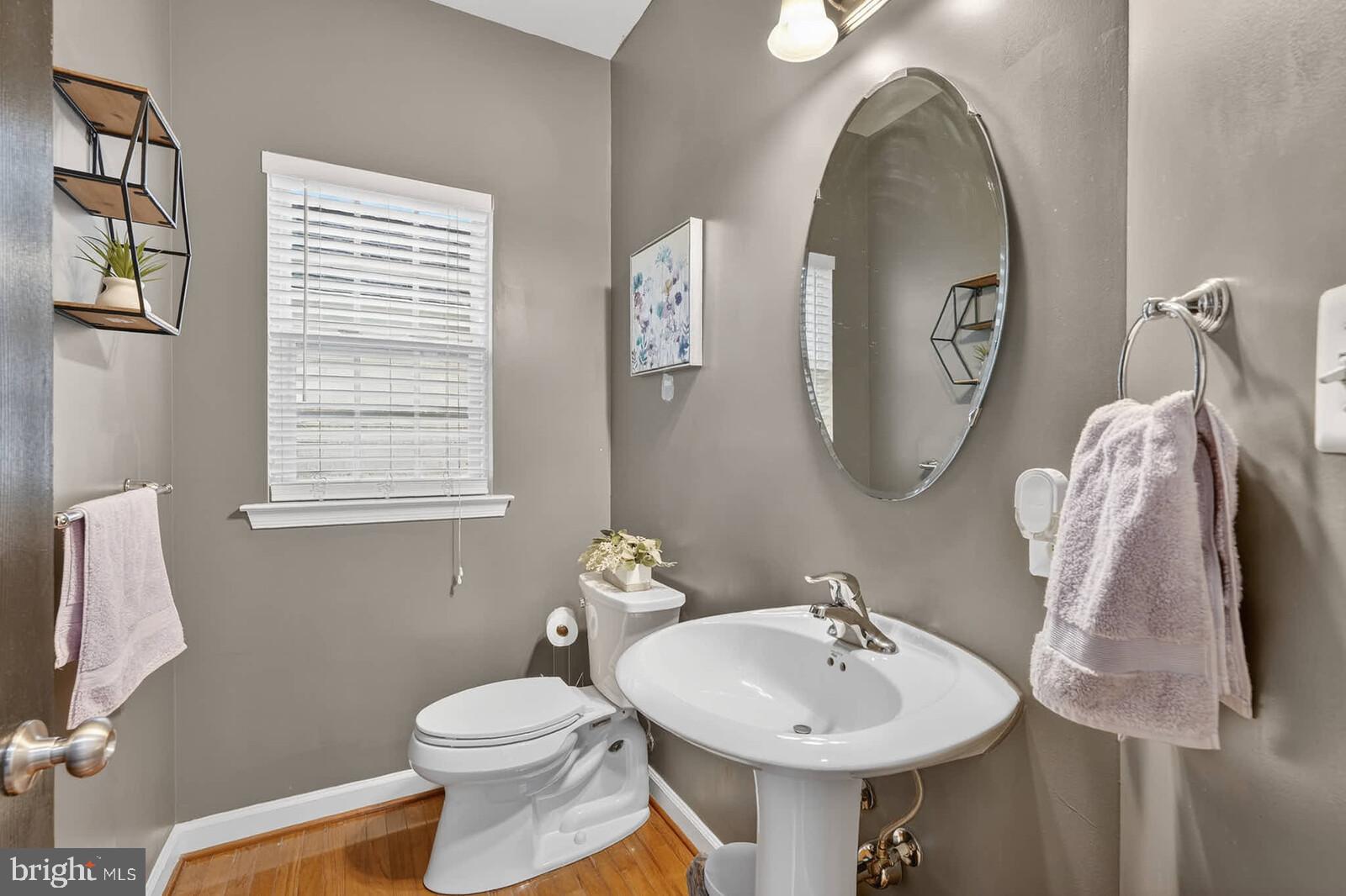 ADAMSTOWN COMMONS - Residential