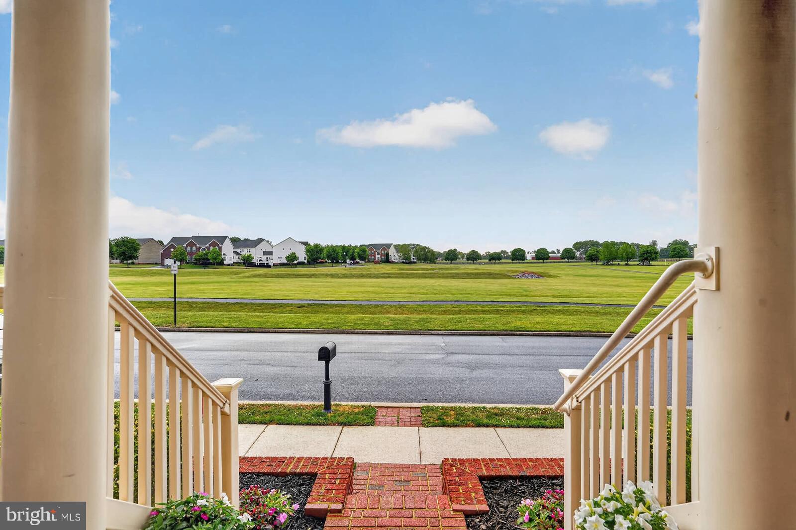 ADAMSTOWN COMMONS - Residential