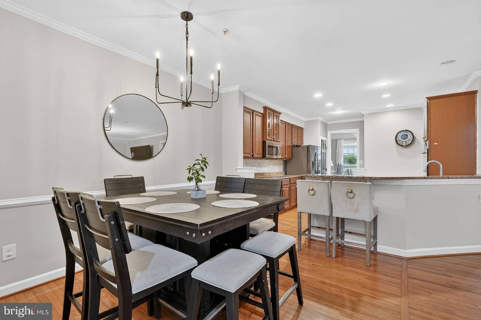 ADAMSTOWN COMMONS - Residential