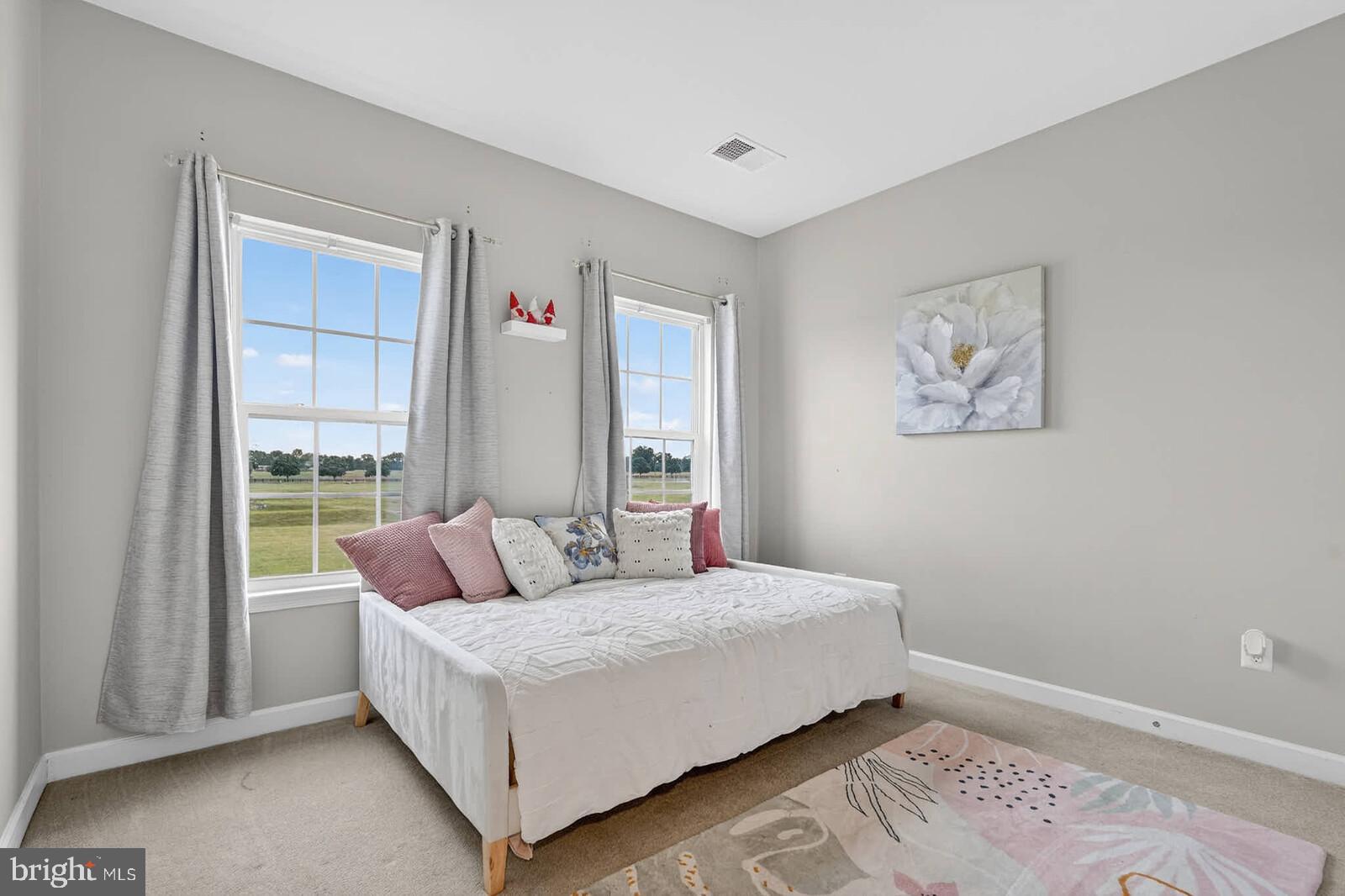 ADAMSTOWN COMMONS - Residential