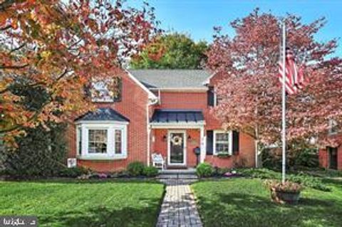 68 MAPLE AVENUE LITTLESTOWN PA 17340