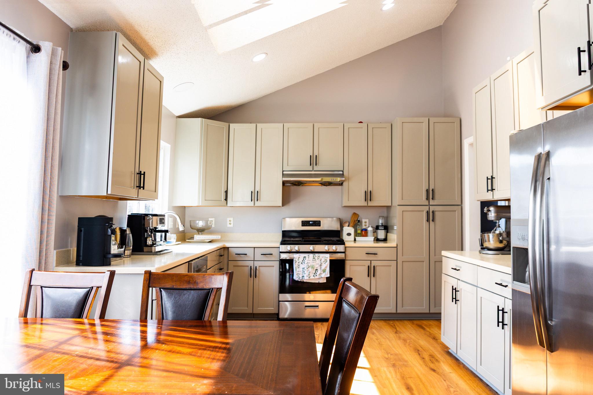 FOX RIDGE - Residential