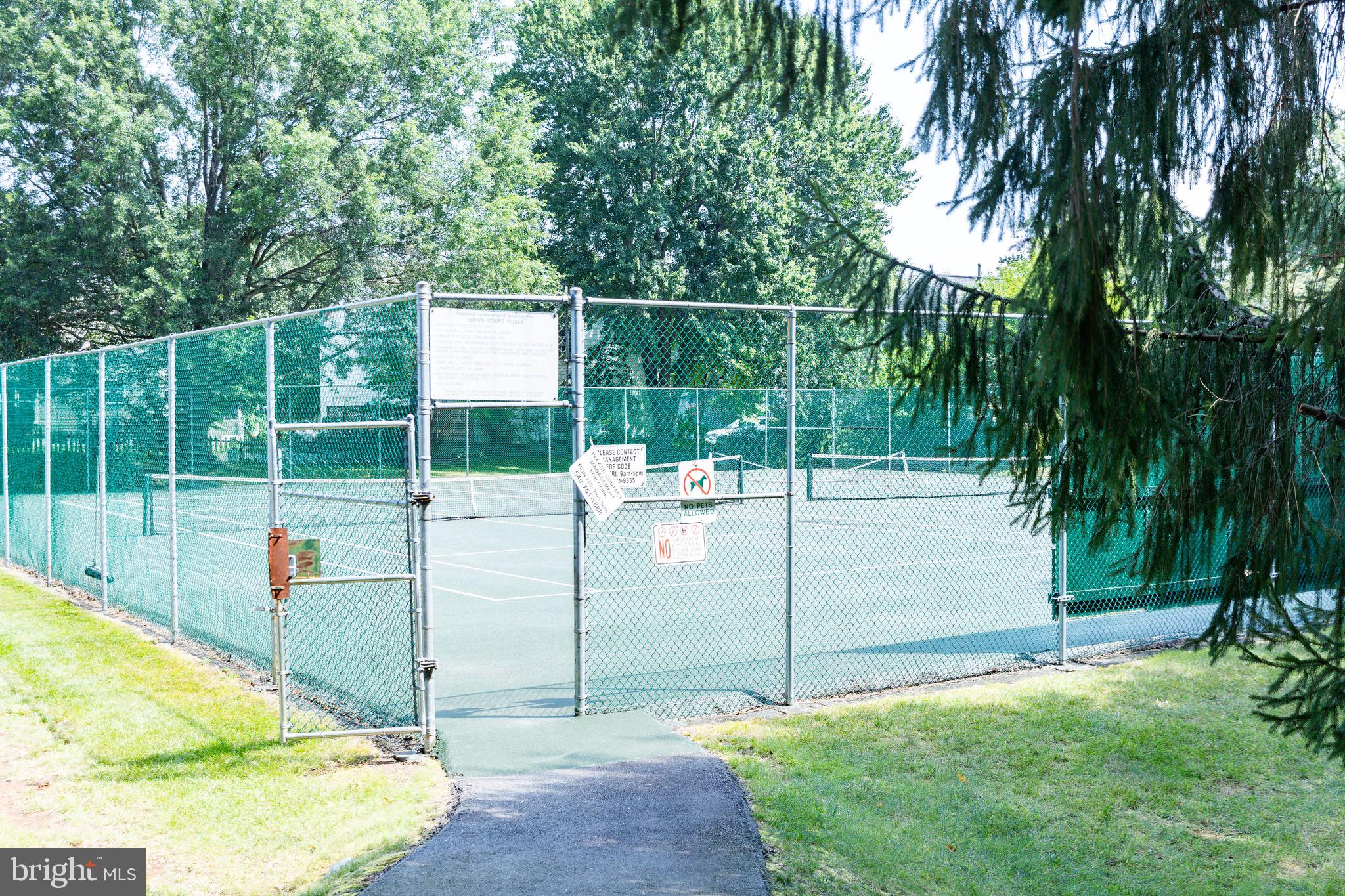 FOX RIDGE - Residential