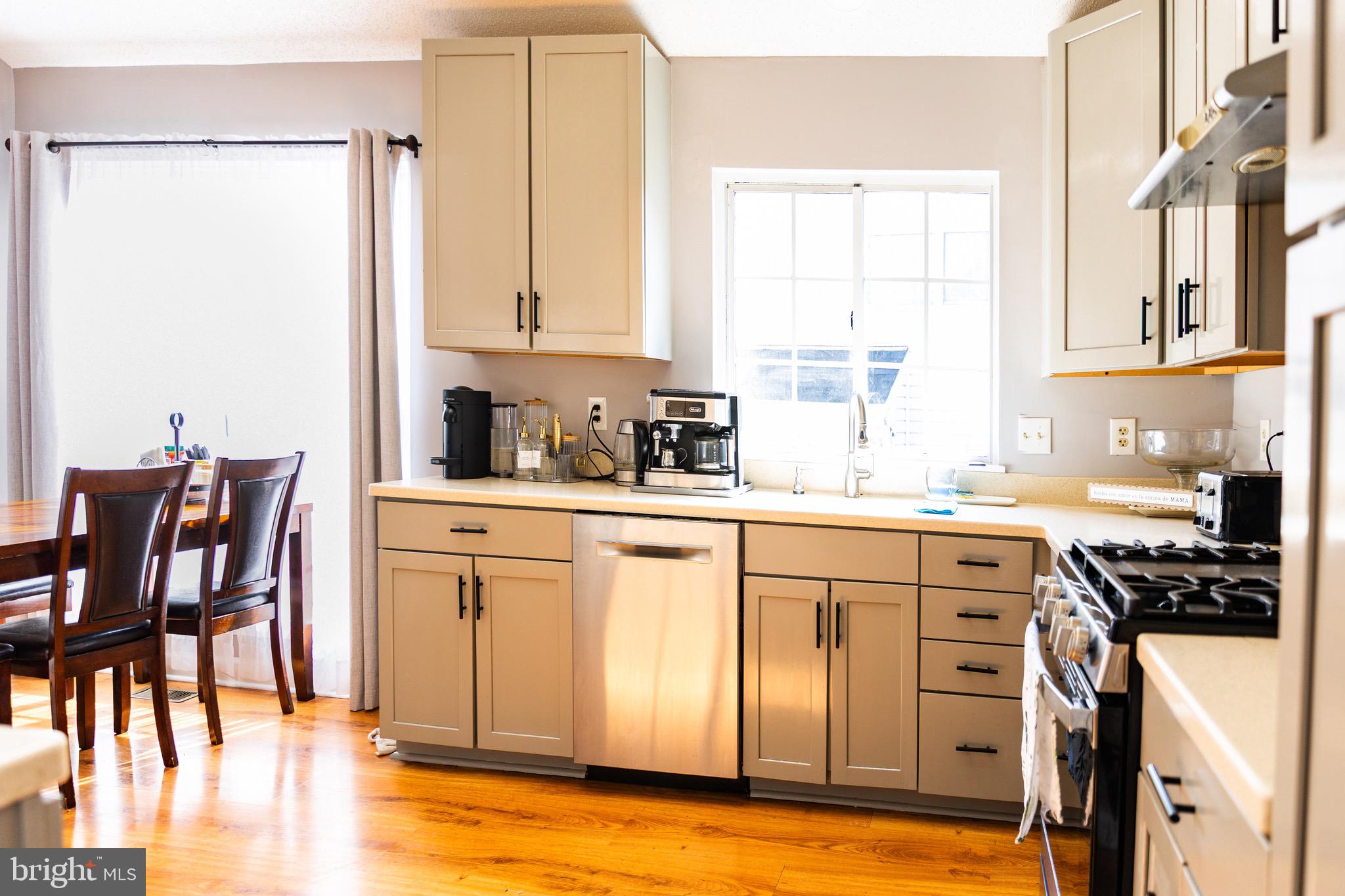 FOX RIDGE - Residential