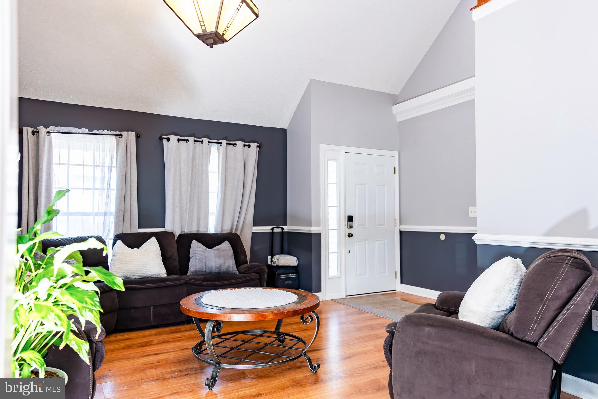 FOX RIDGE - Residential