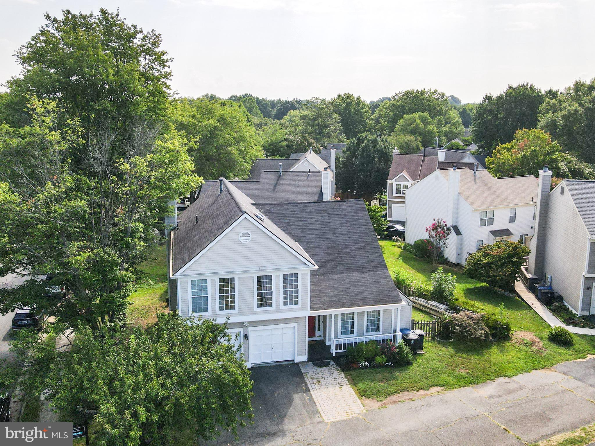 FOX RIDGE - Residential