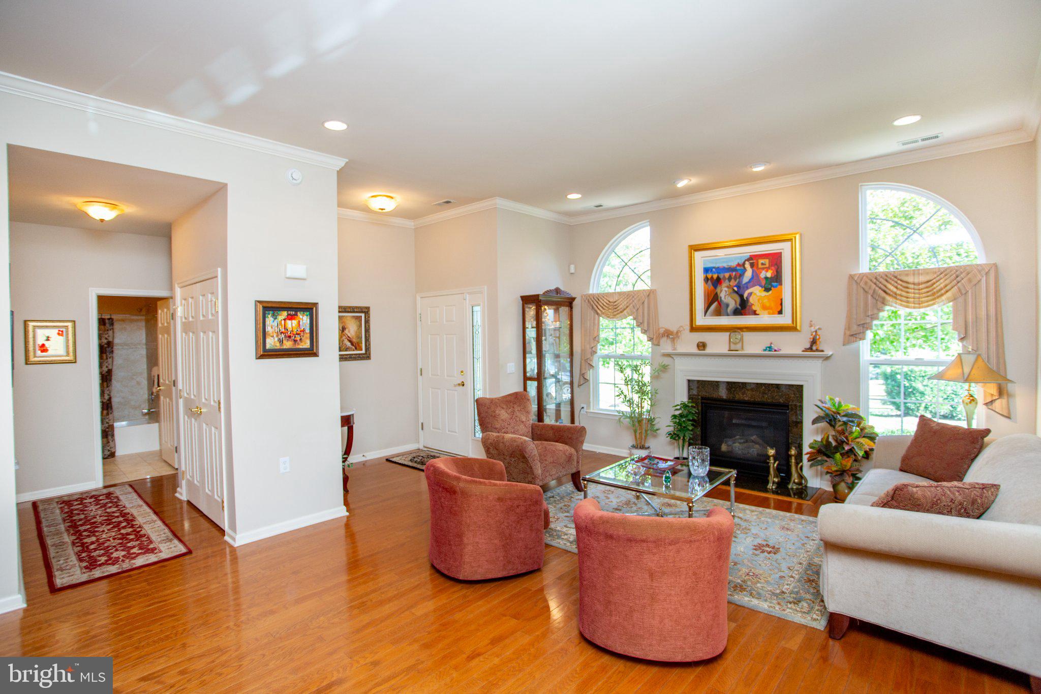 14 FIVE PONDS CIRCLE