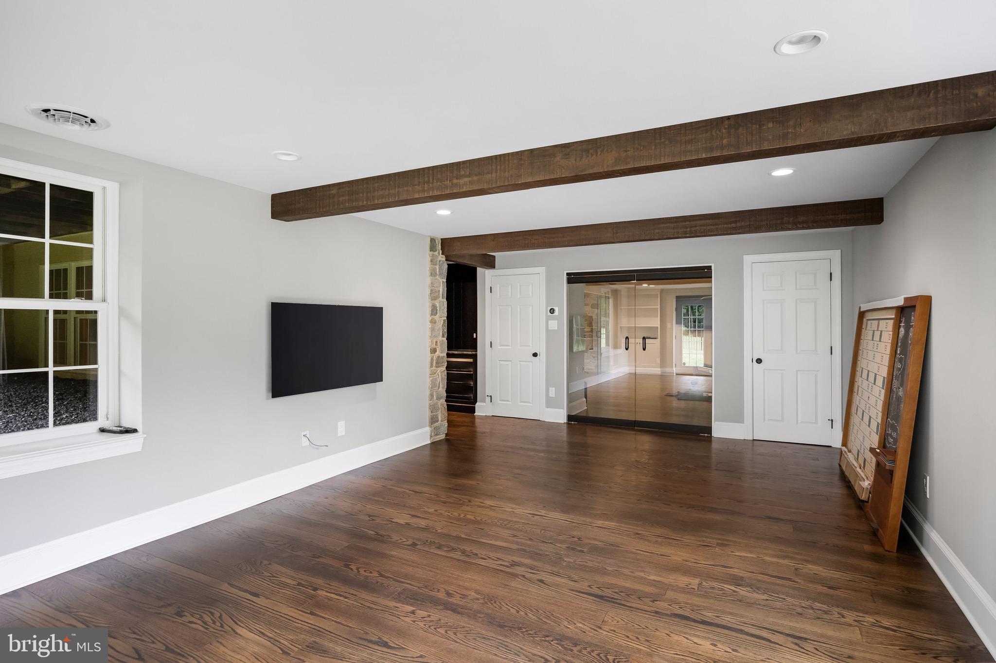 SAGE HILL - Residential