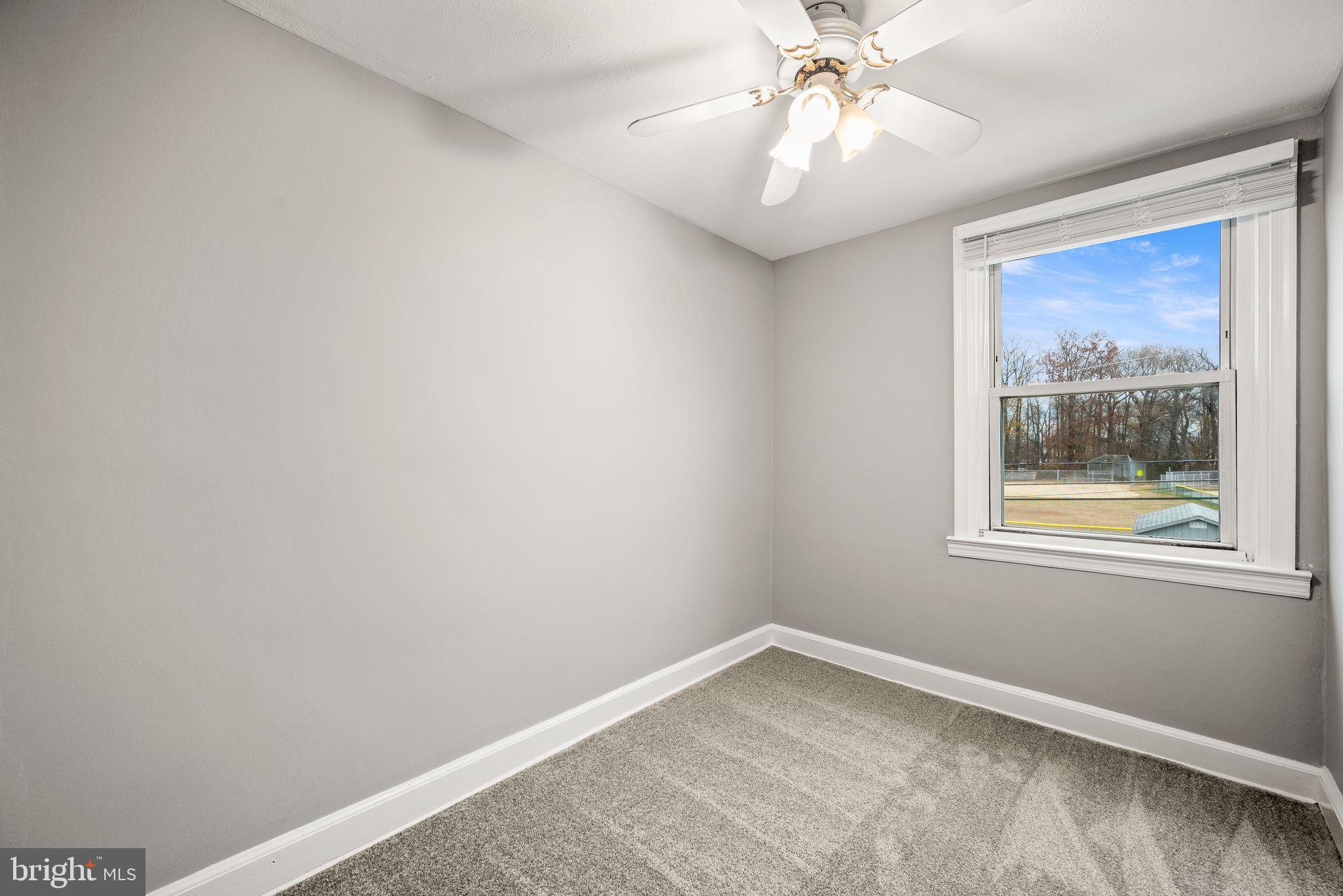 WESTINGHOUSE VLG - Residential