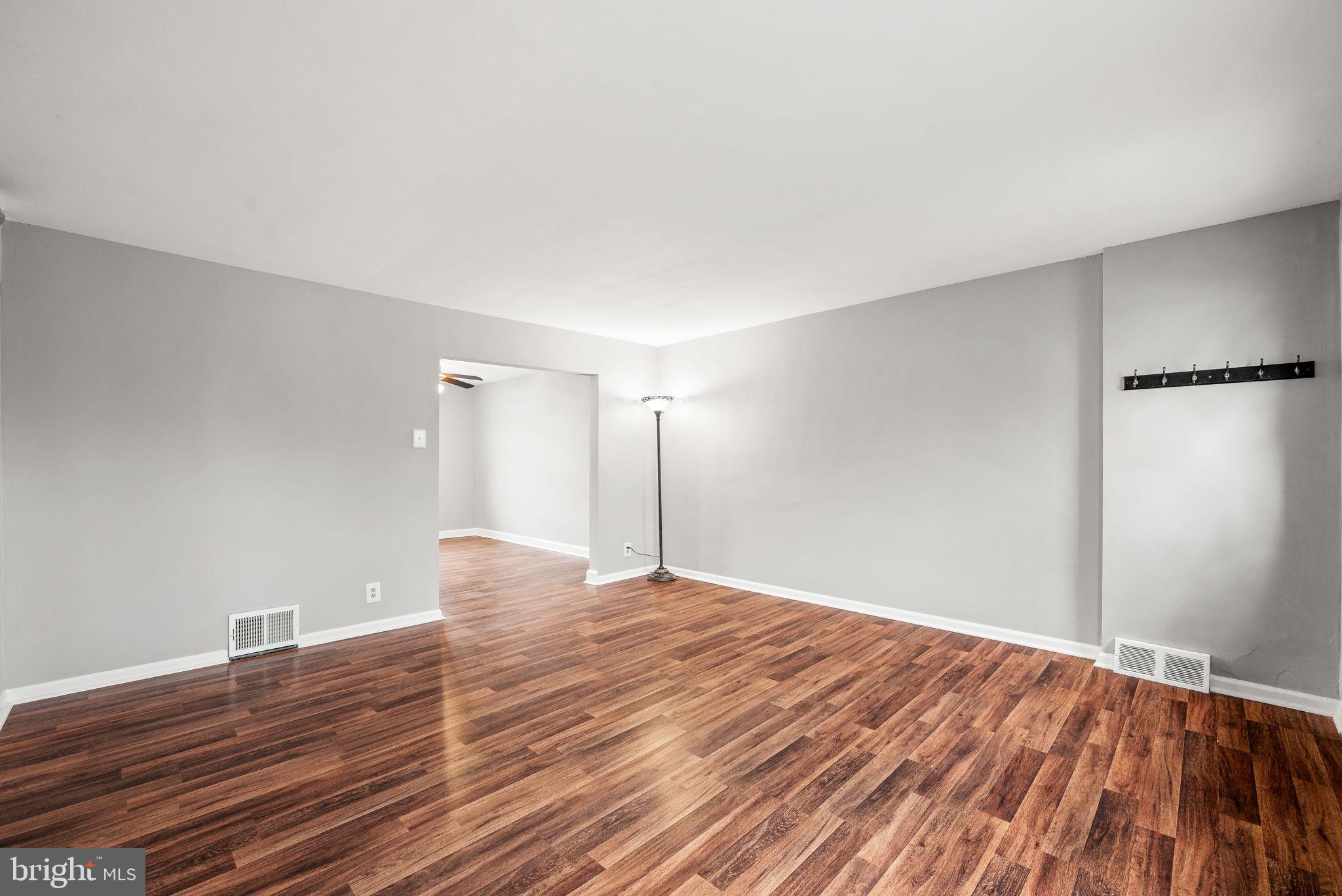 WESTINGHOUSE VLG - Residential