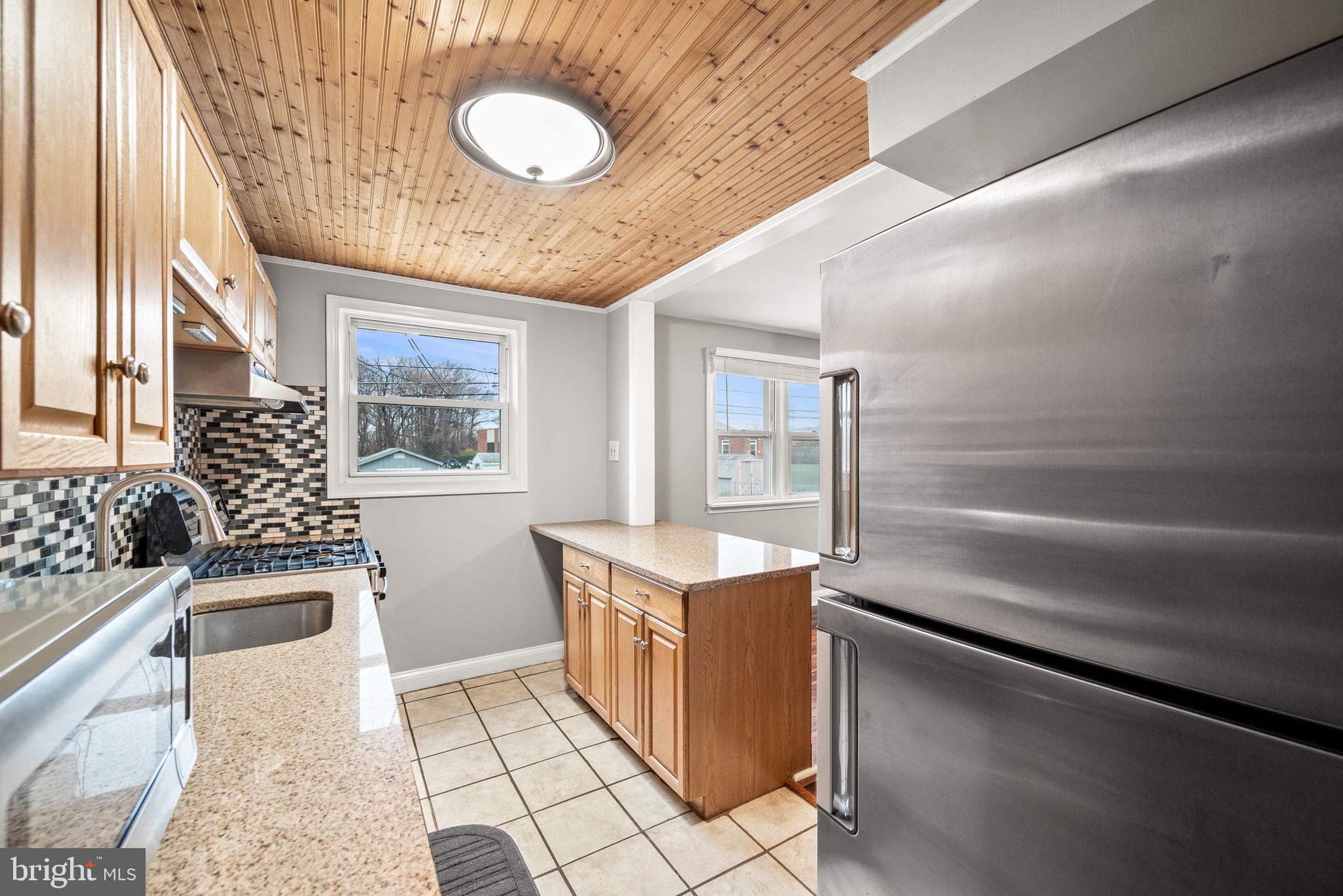 WESTINGHOUSE VLG - Residential