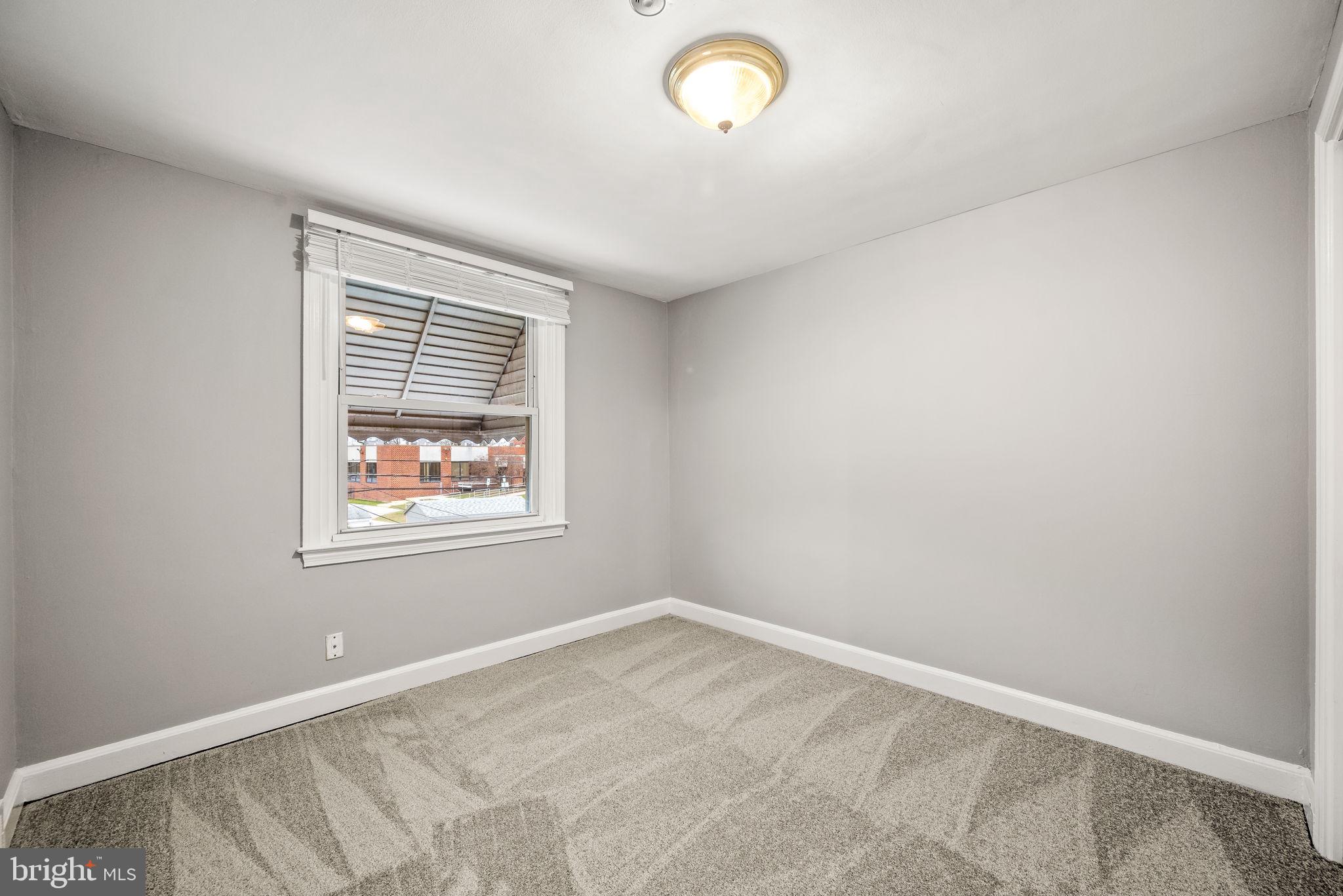 WESTINGHOUSE VLG - Residential