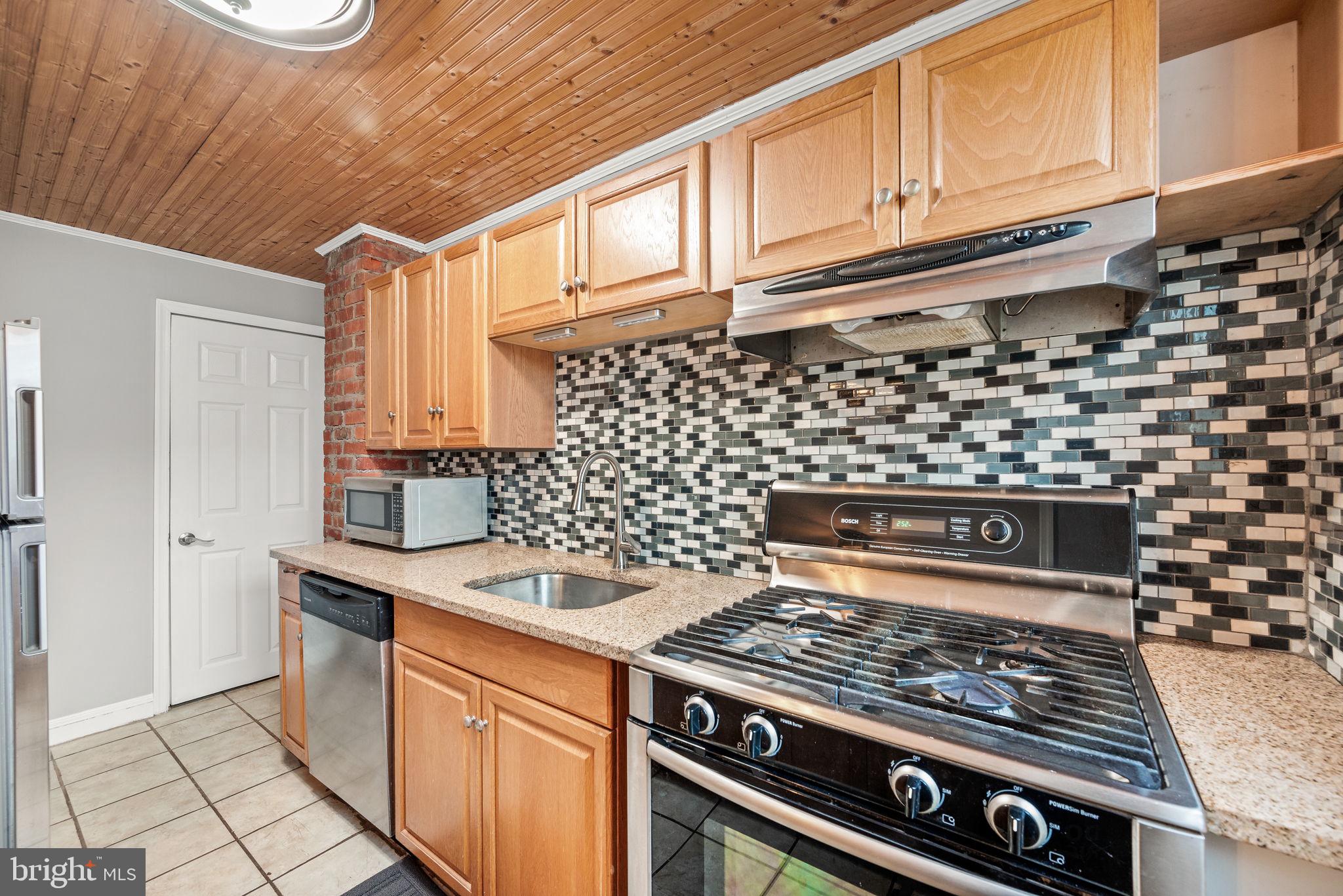 WESTINGHOUSE VLG - Residential