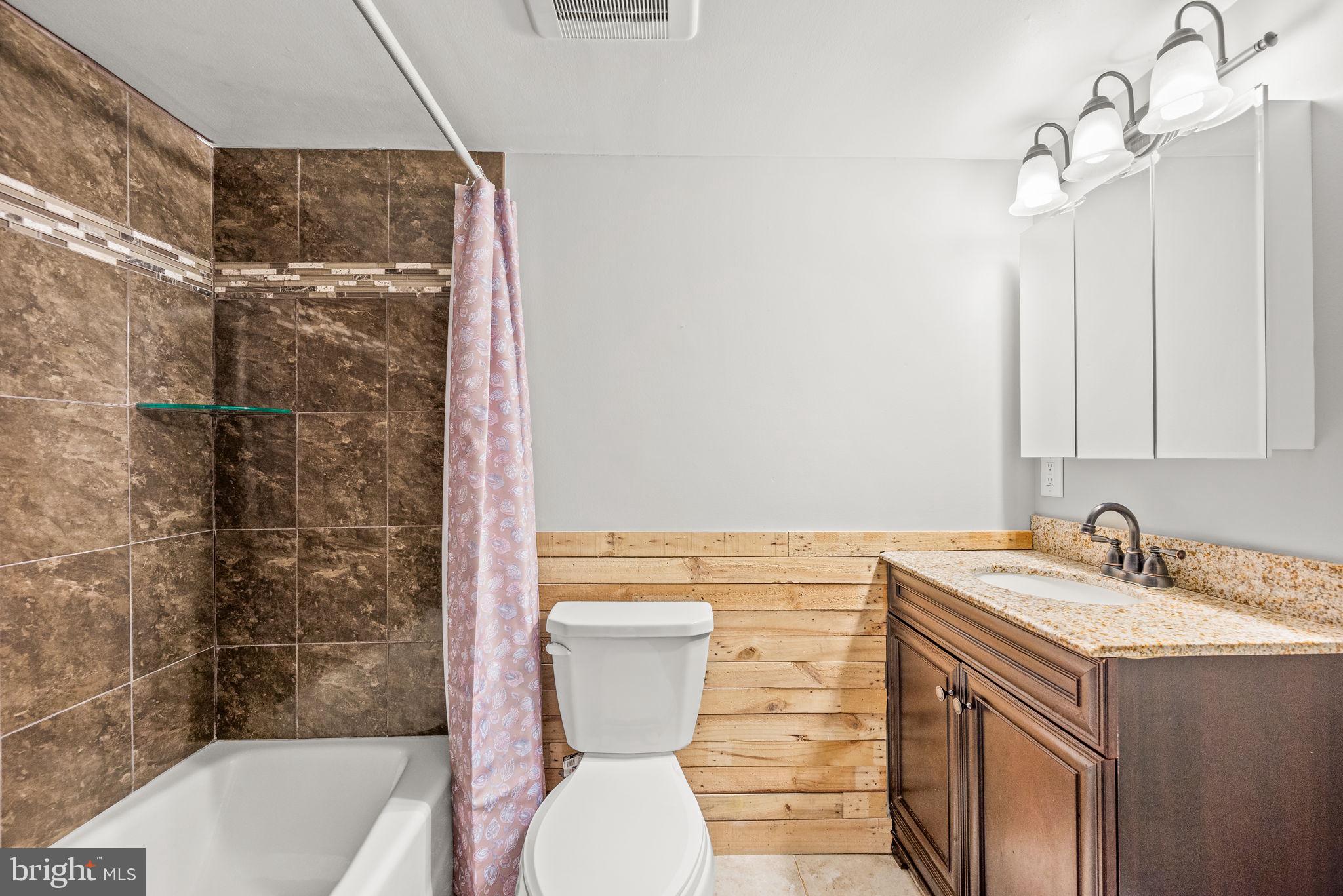 WESTINGHOUSE VLG - Residential