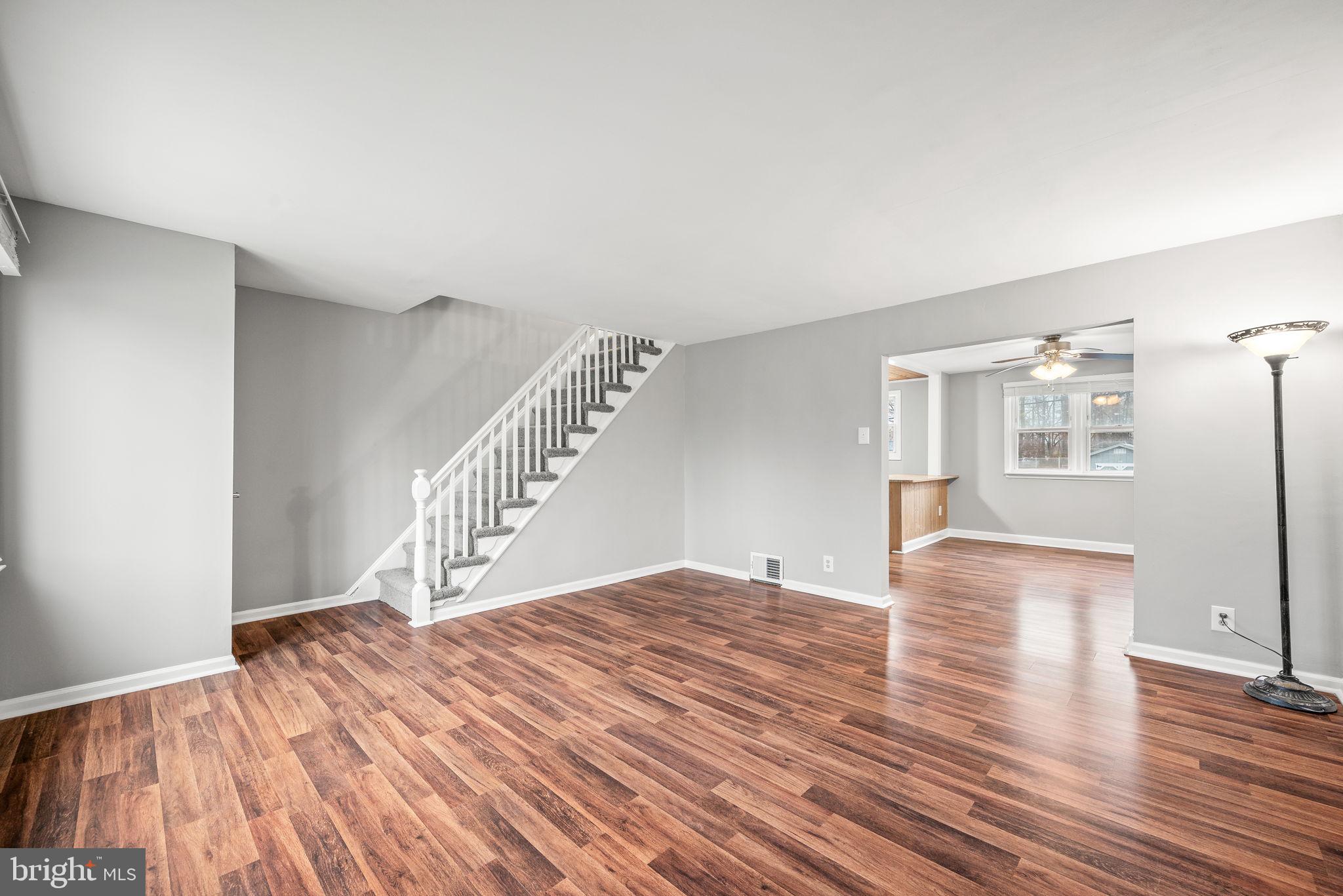 WESTINGHOUSE VLG - Residential