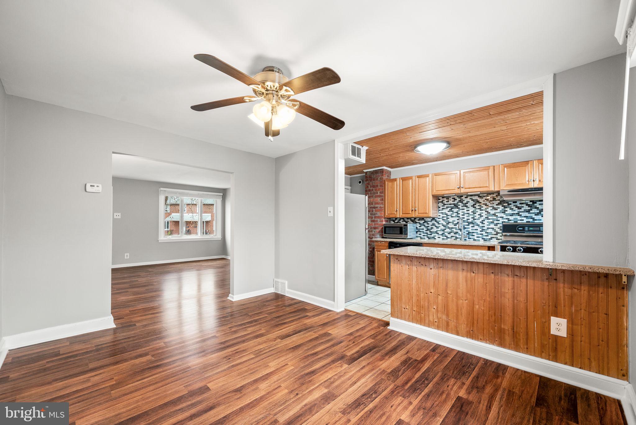 WESTINGHOUSE VLG - Residential