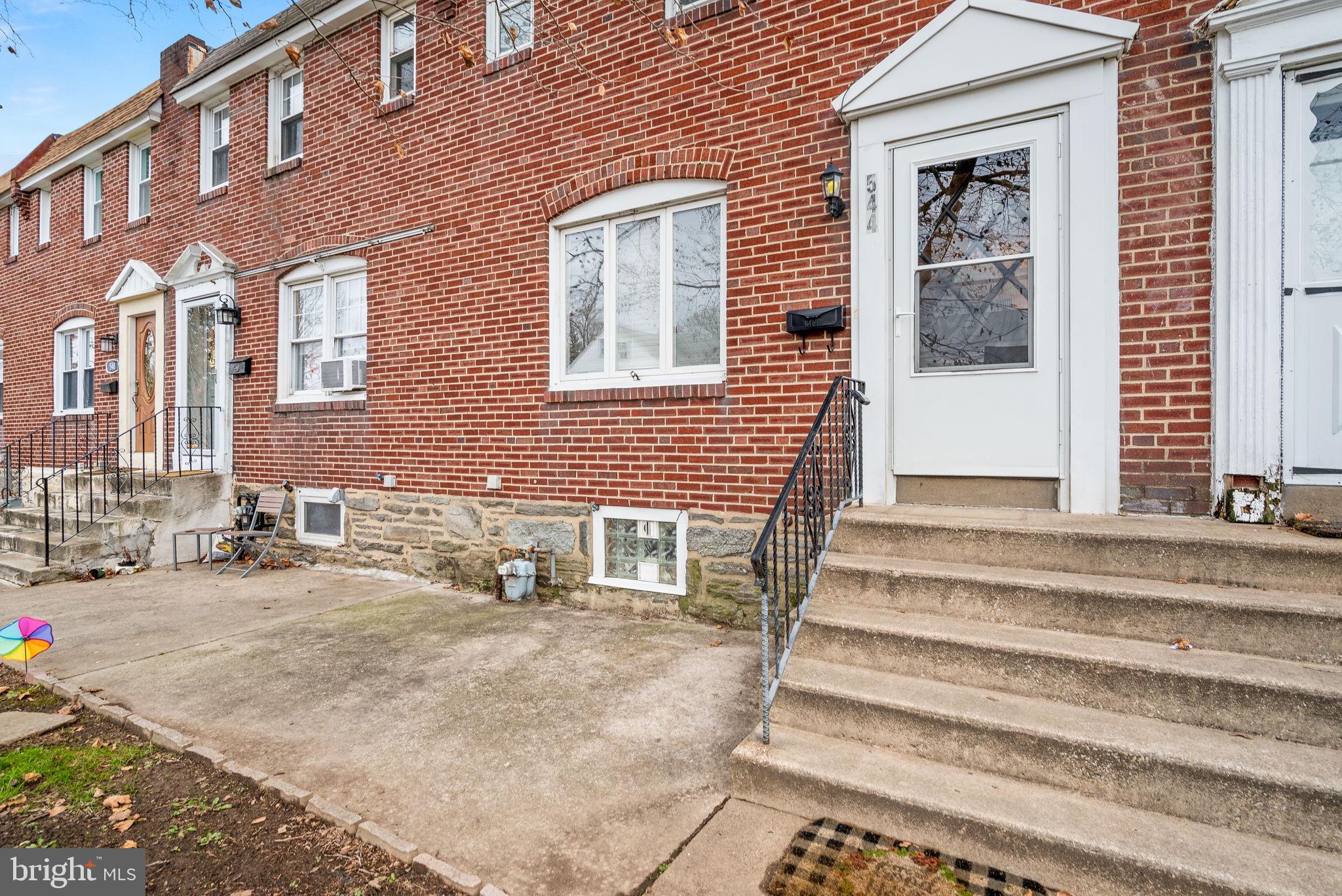 WESTINGHOUSE VLG - Residential