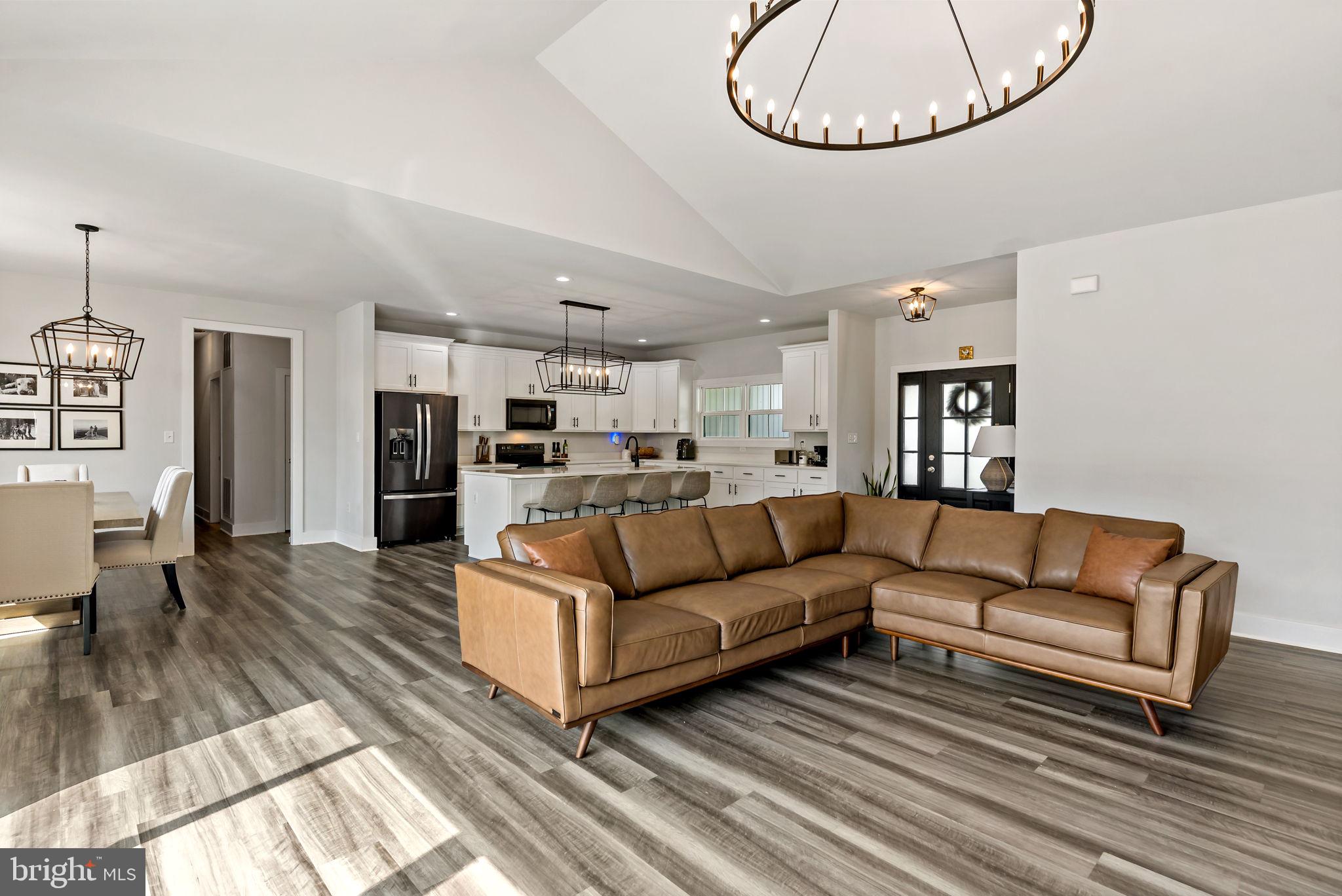 QUAIL RIDGE - Residential