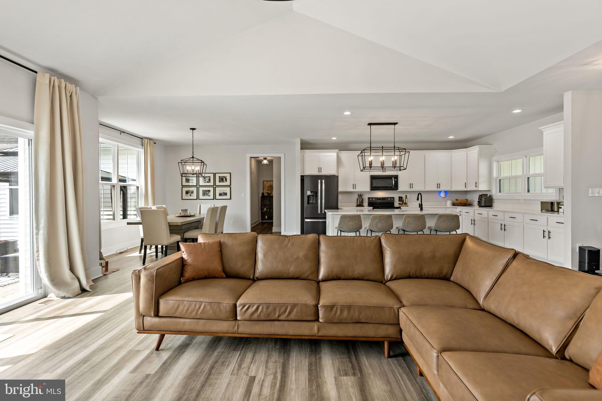 QUAIL RIDGE - Residential