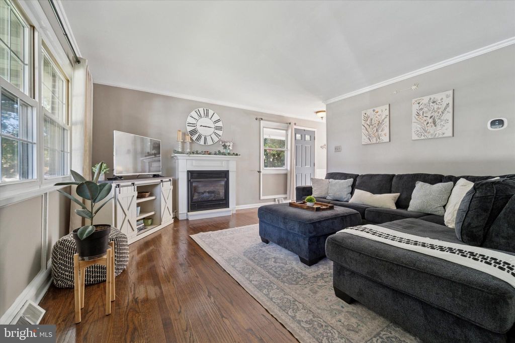 Photo of 720 Swarthmorewood Lane, SWARTHMORE, PA 19081 (MLS # PADE2101000)