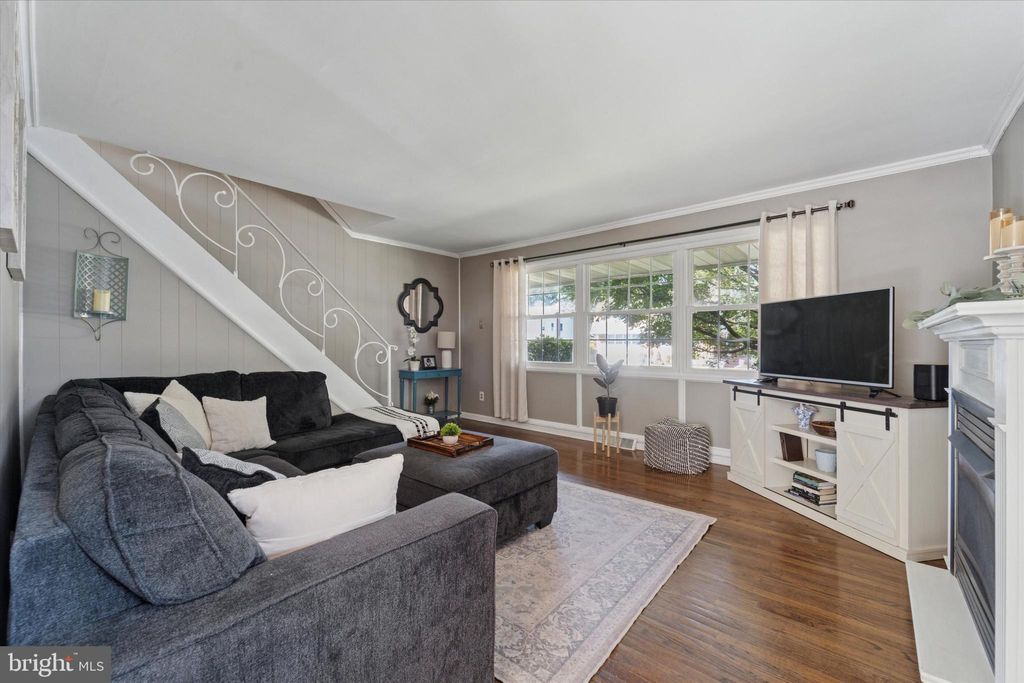 Photo of 720 Swarthmorewood Lane, SWARTHMORE, PA 19081 (MLS # PADE2101000)