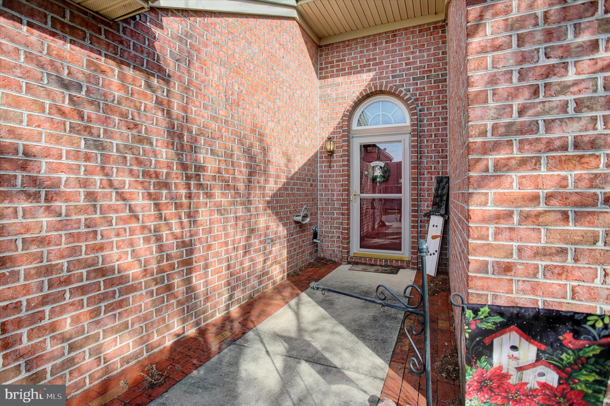 MAJESTIC COURT - Residential