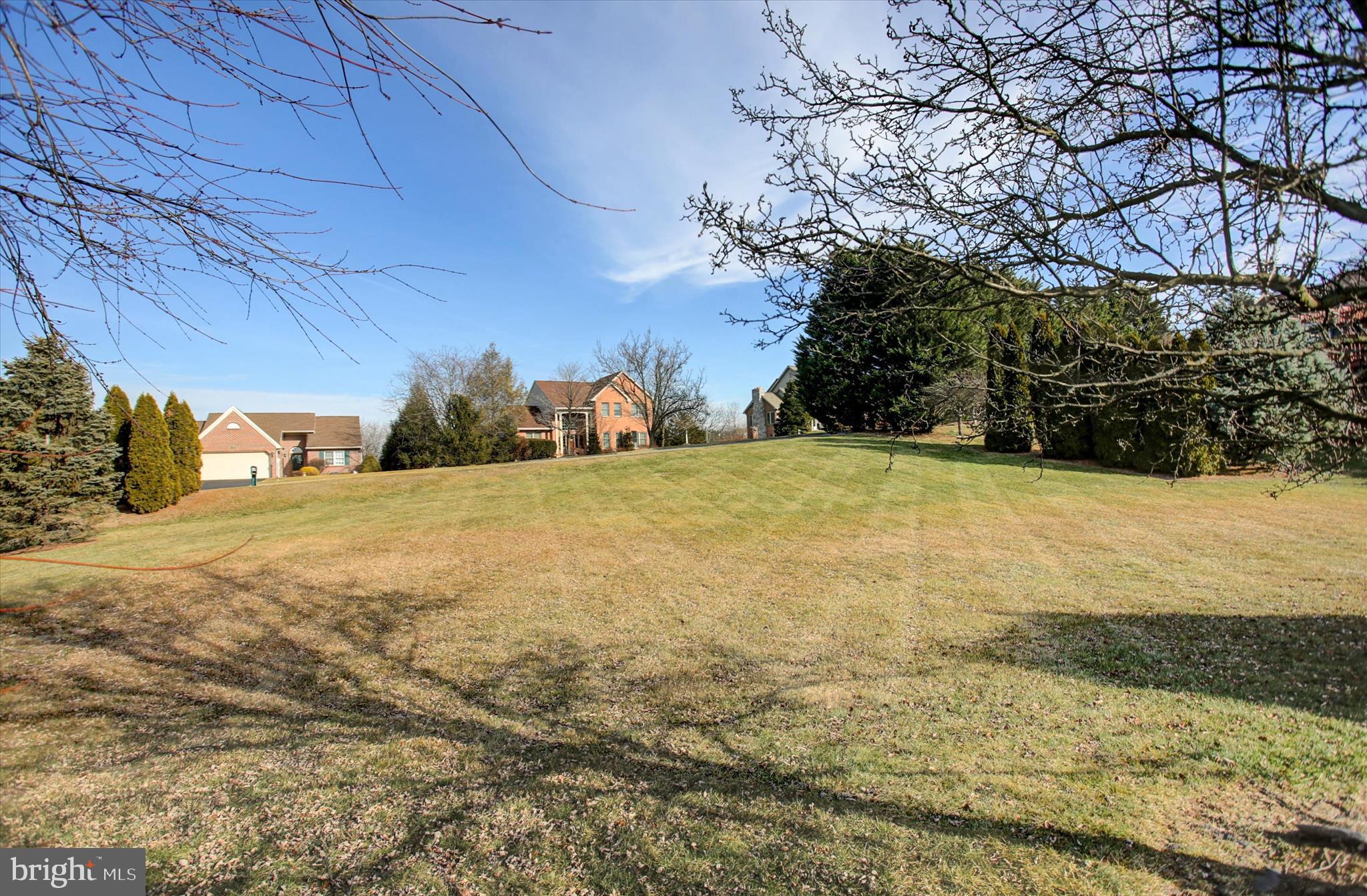 MAJESTIC COURT - Residential