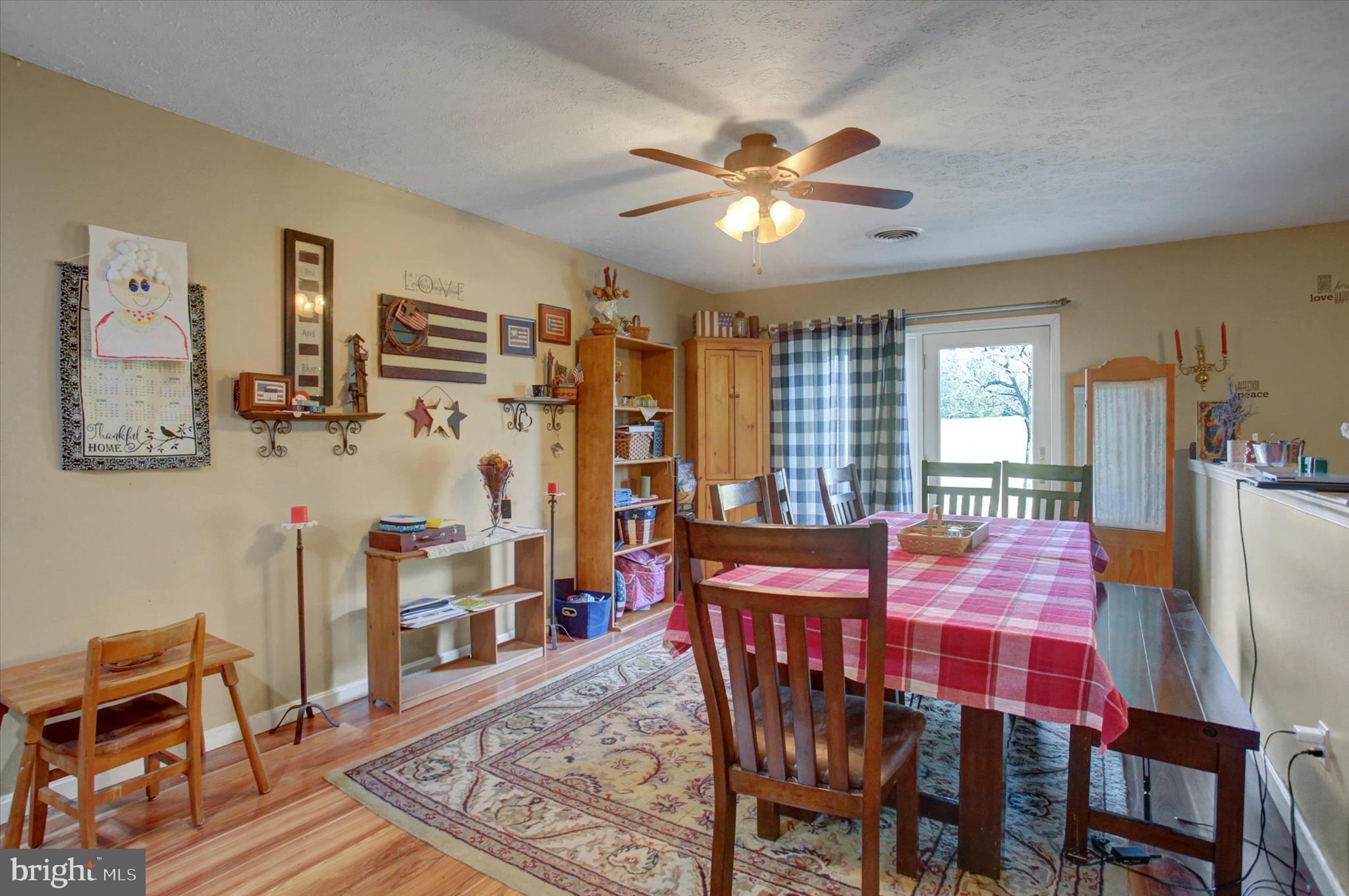 MAJESTIC COURT - Residential