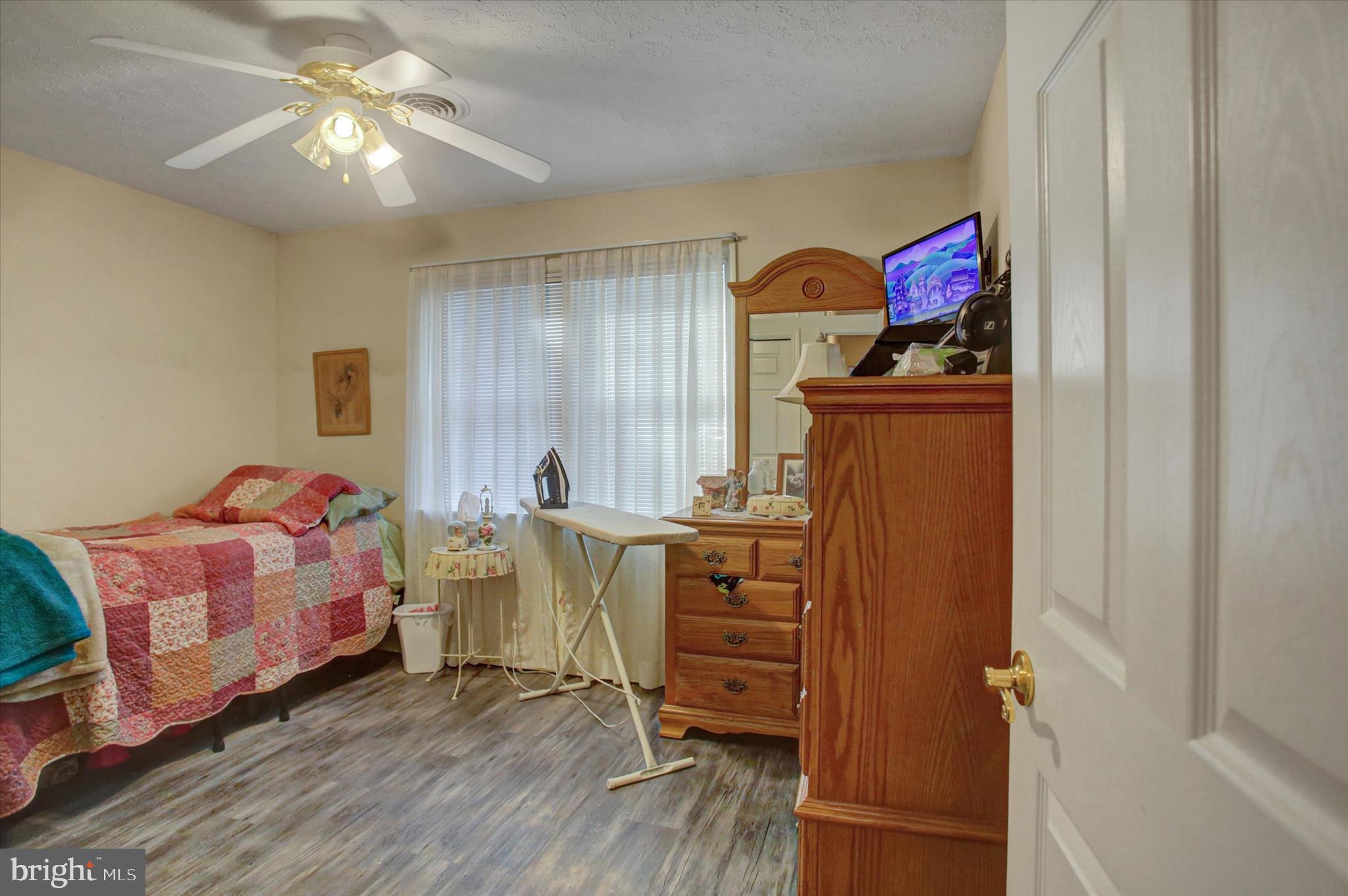 MAJESTIC COURT - Residential