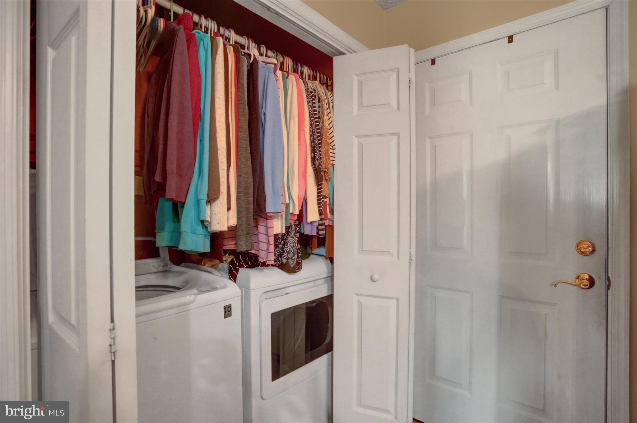 MAJESTIC COURT - Residential