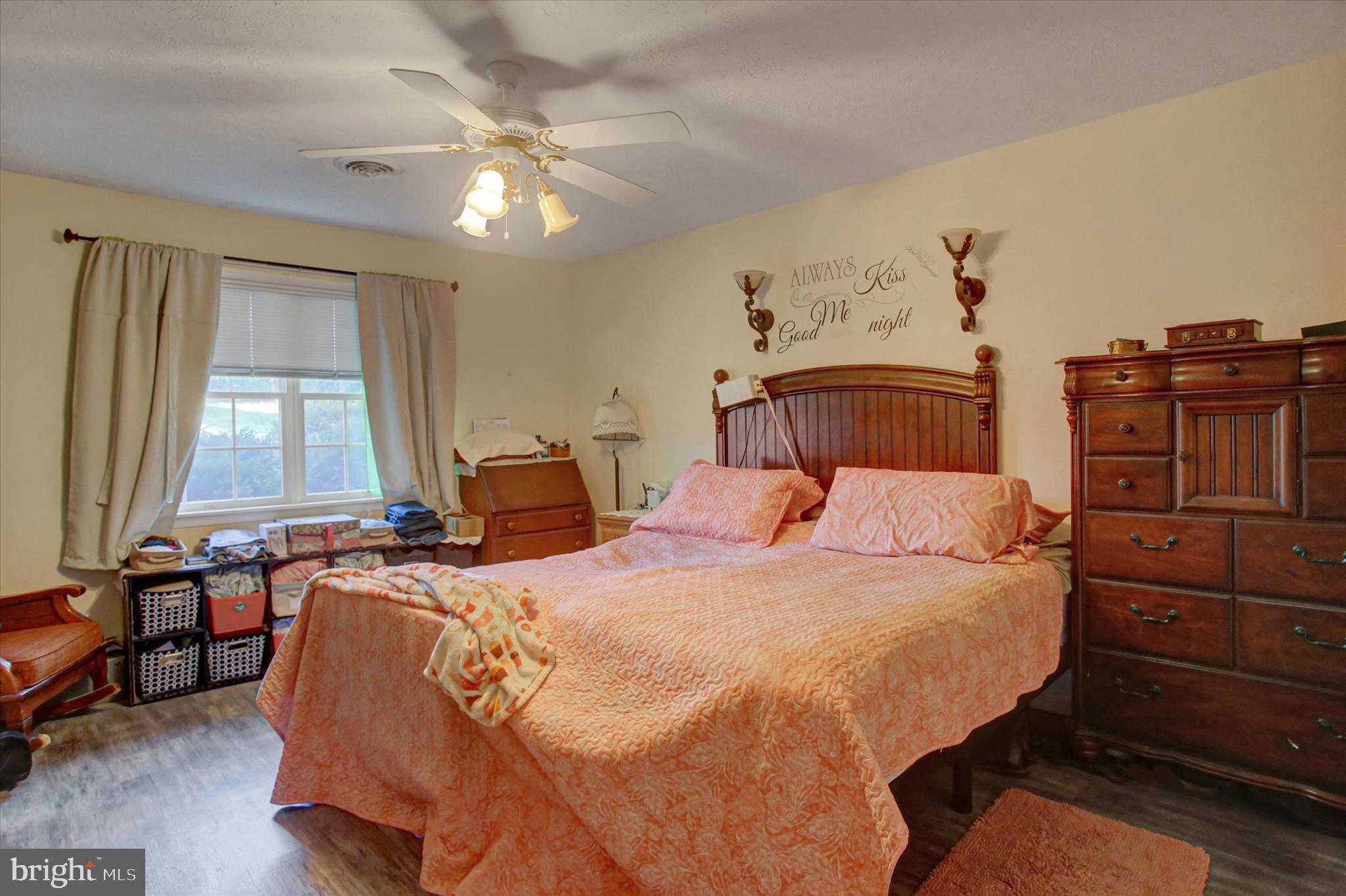 MAJESTIC COURT - Residential