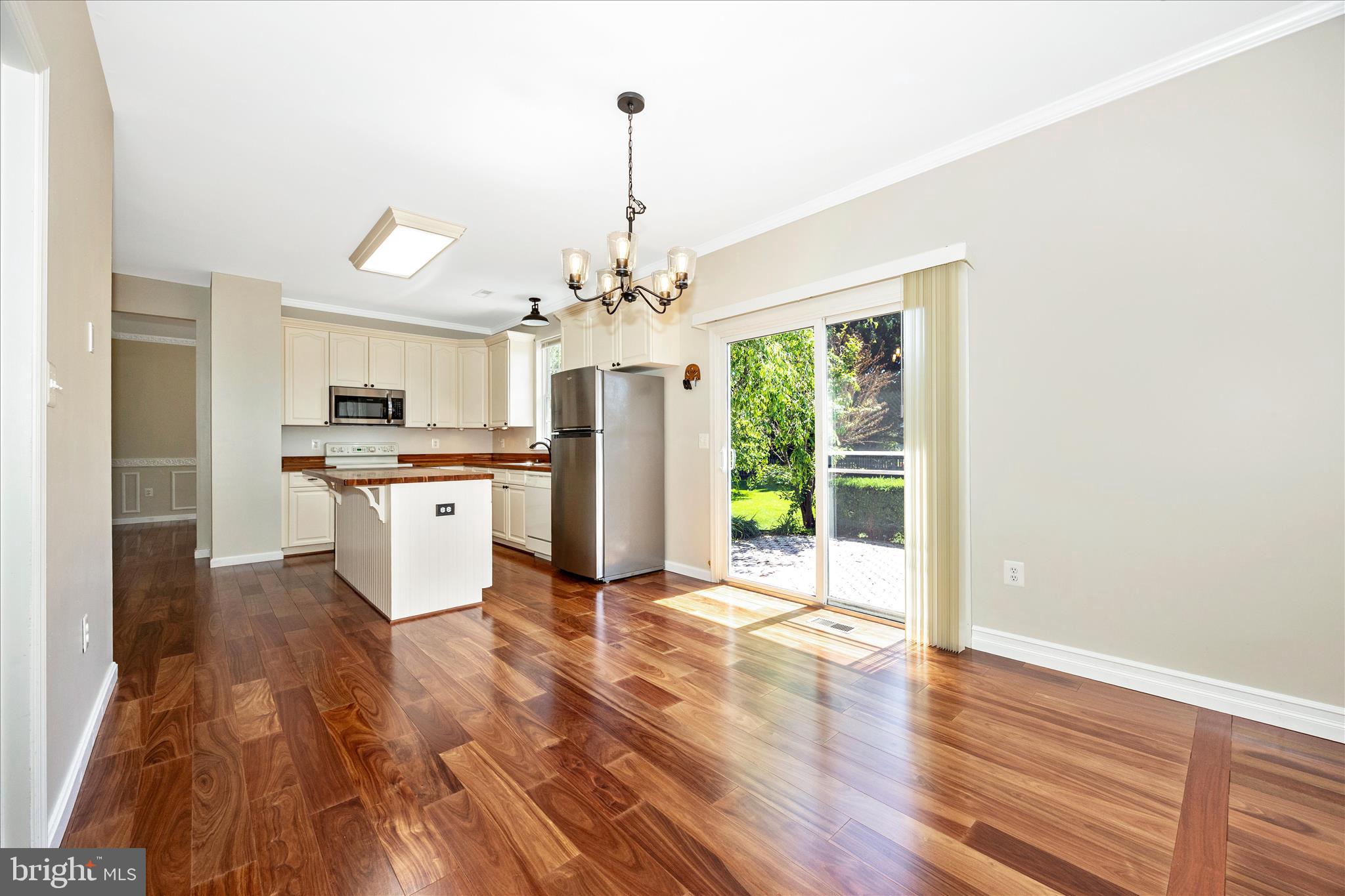 CLOVER HILL - Residential