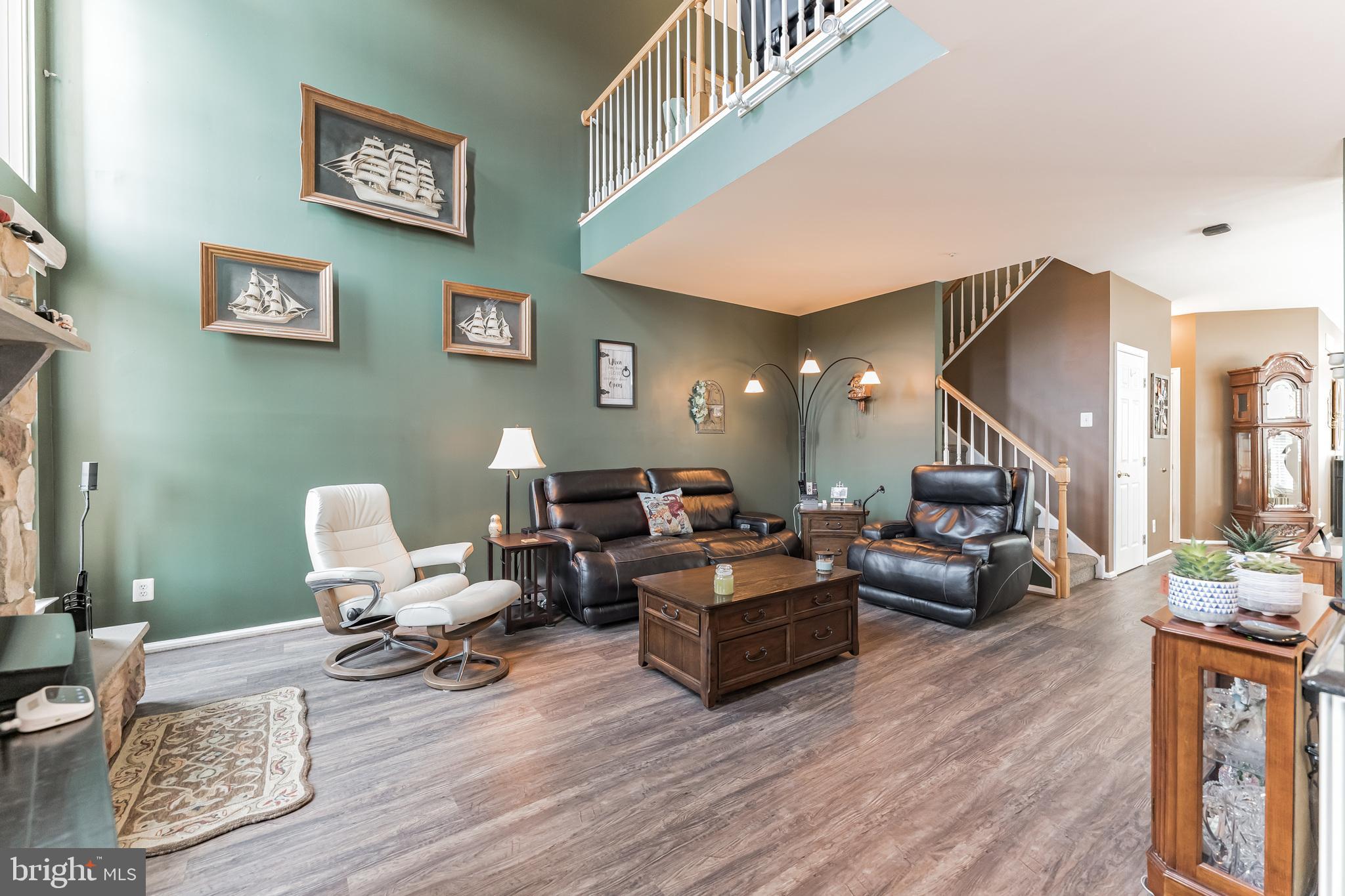 CHADWICK PL - Residential
