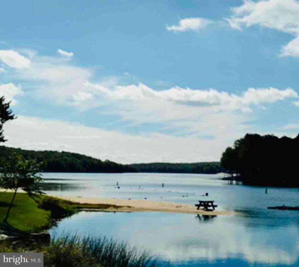 Photo of 3104 North Gate Road, LAKE ARIEL, PA 18436 (MLS # PAWN2000796)