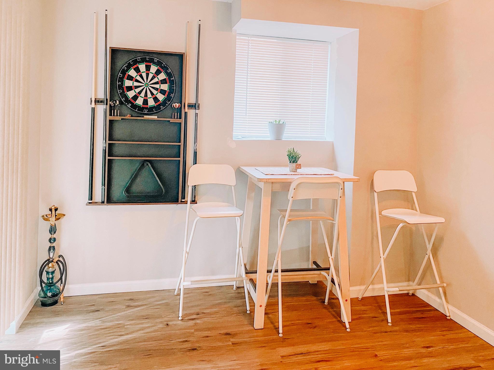 HIDEOUT THE - Residential Lease