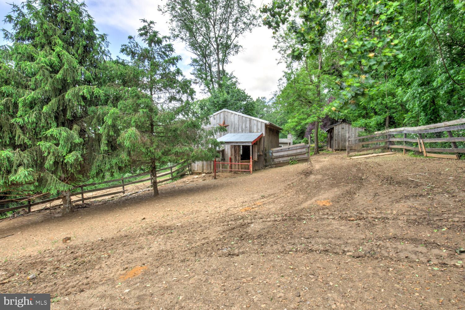 295 TUCQUAN GLEN ROAD