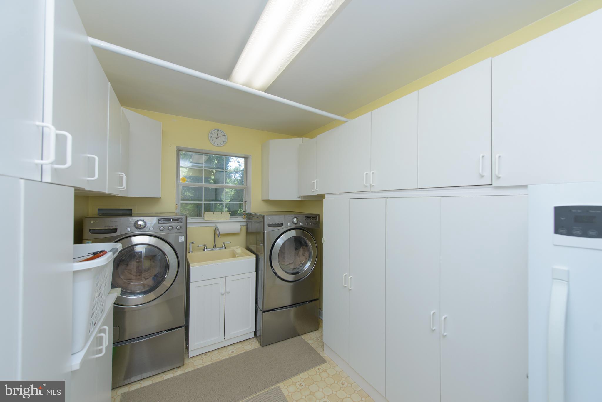 BRIARLEA - Residential