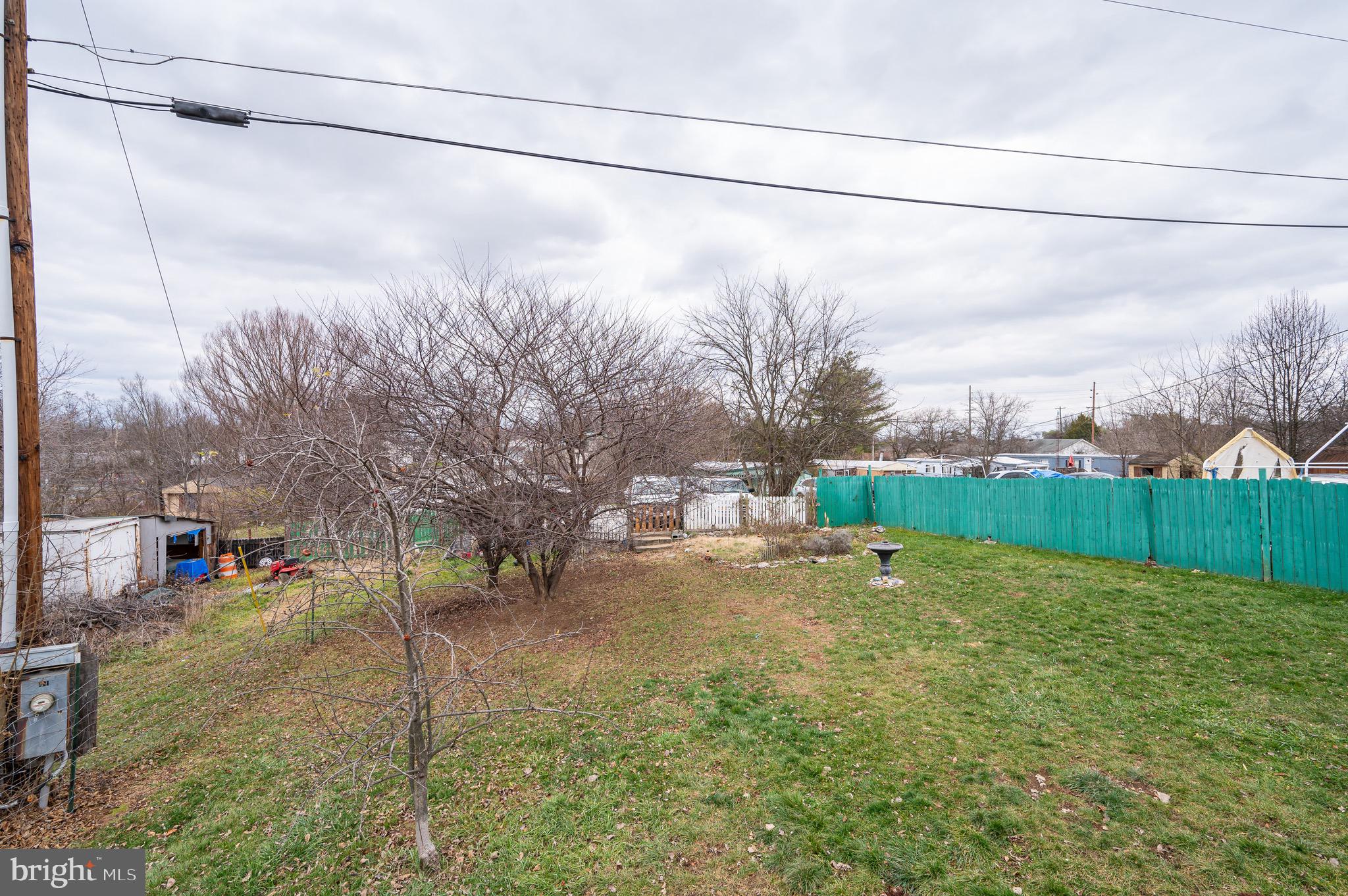 SPRINGFIELD VILLAGE - Residential