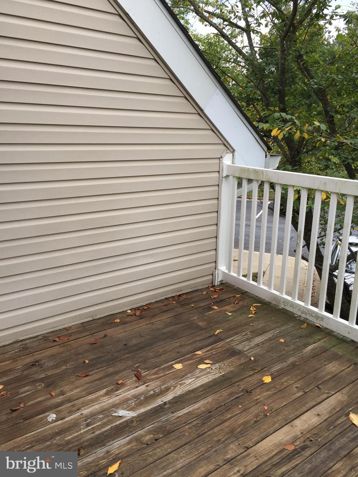 VISTAS AT WASHINGTONIAN WOODS - Residential Lease