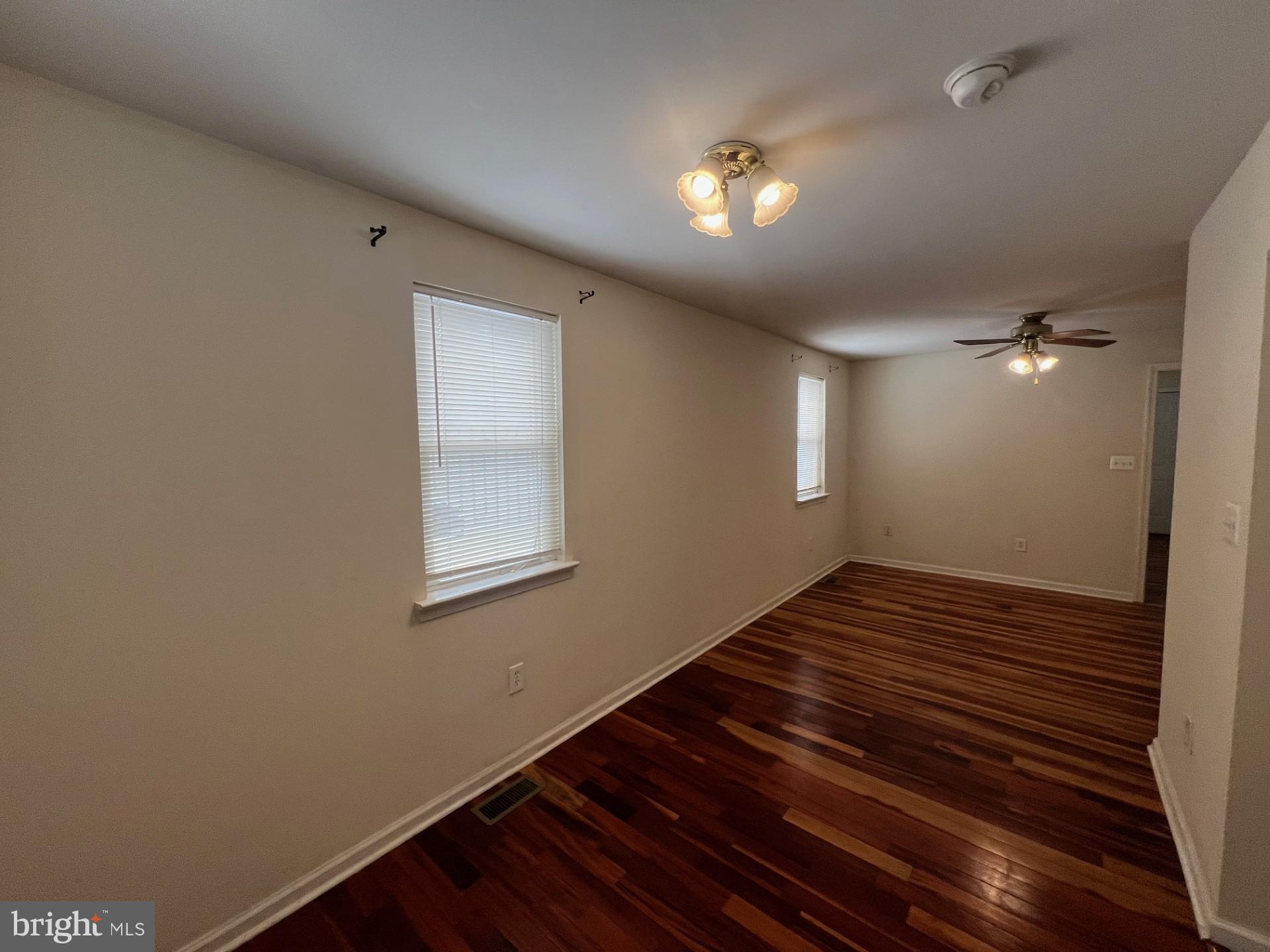 CRESTMONT - Residential Lease