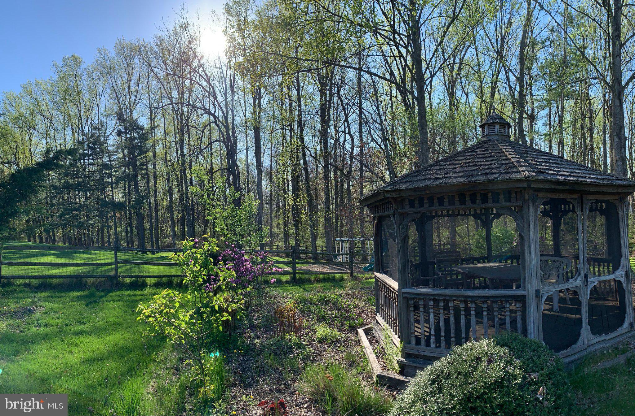 OAKS OF BUCKINGHAM - Residential