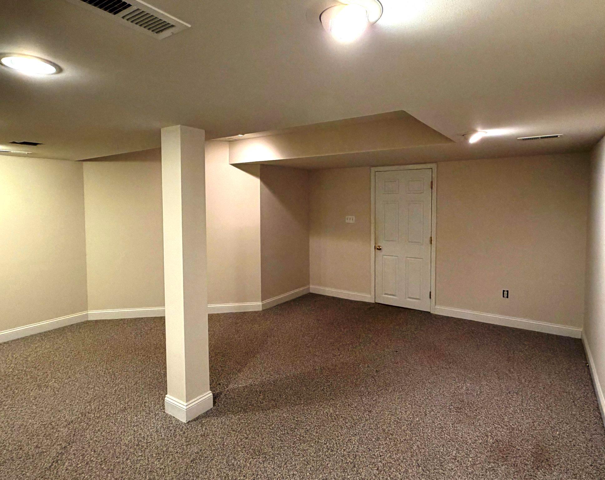 OAKS OF BUCKINGHAM - Residential