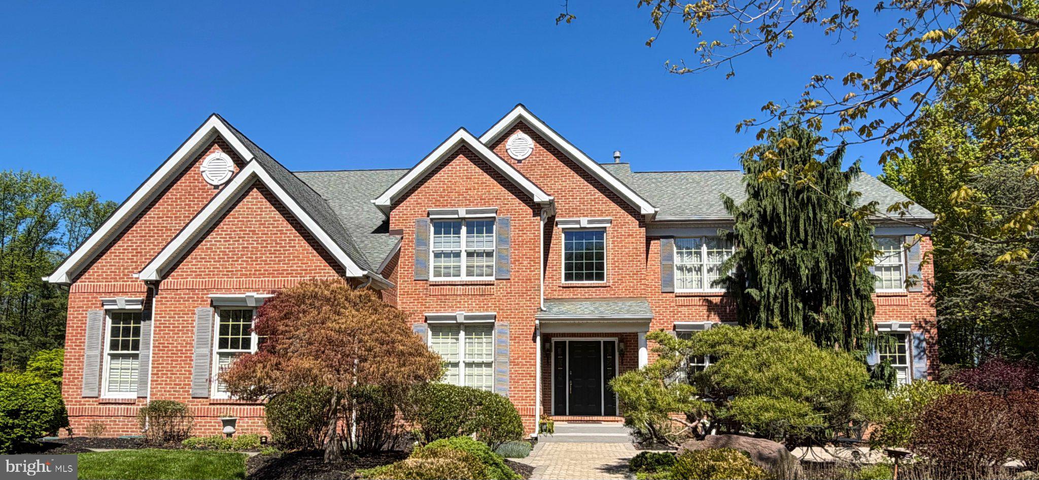 OAKS OF BUCKINGHAM - Residential