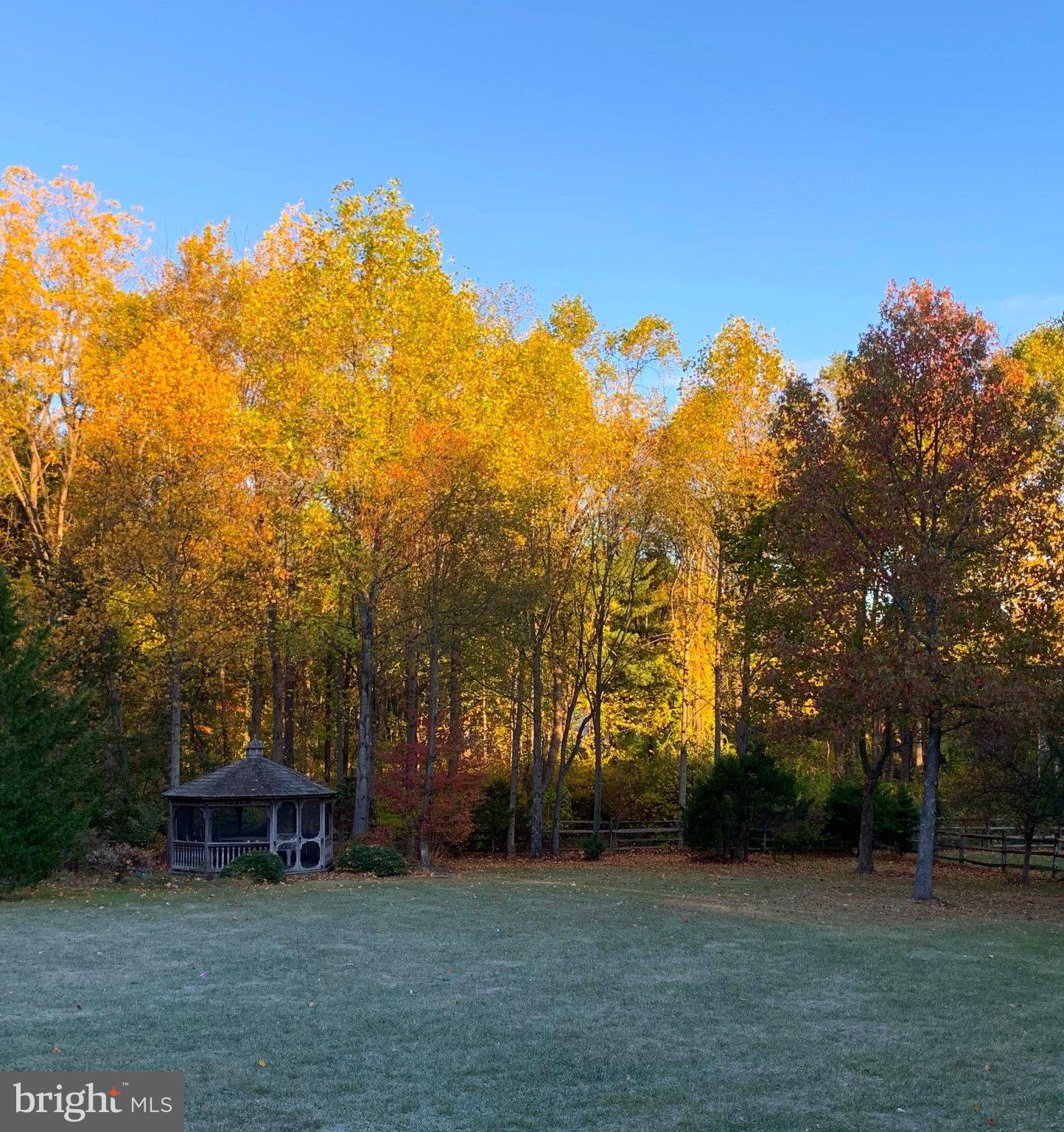 OAKS OF BUCKINGHAM - Residential