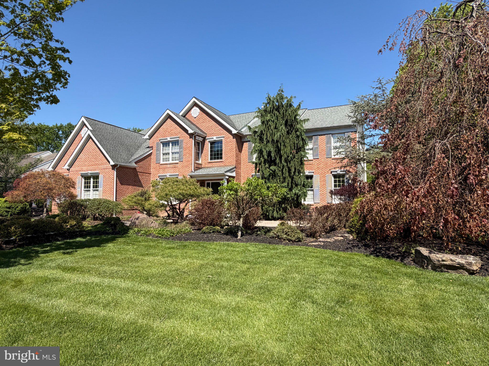 OAKS OF BUCKINGHAM - Residential