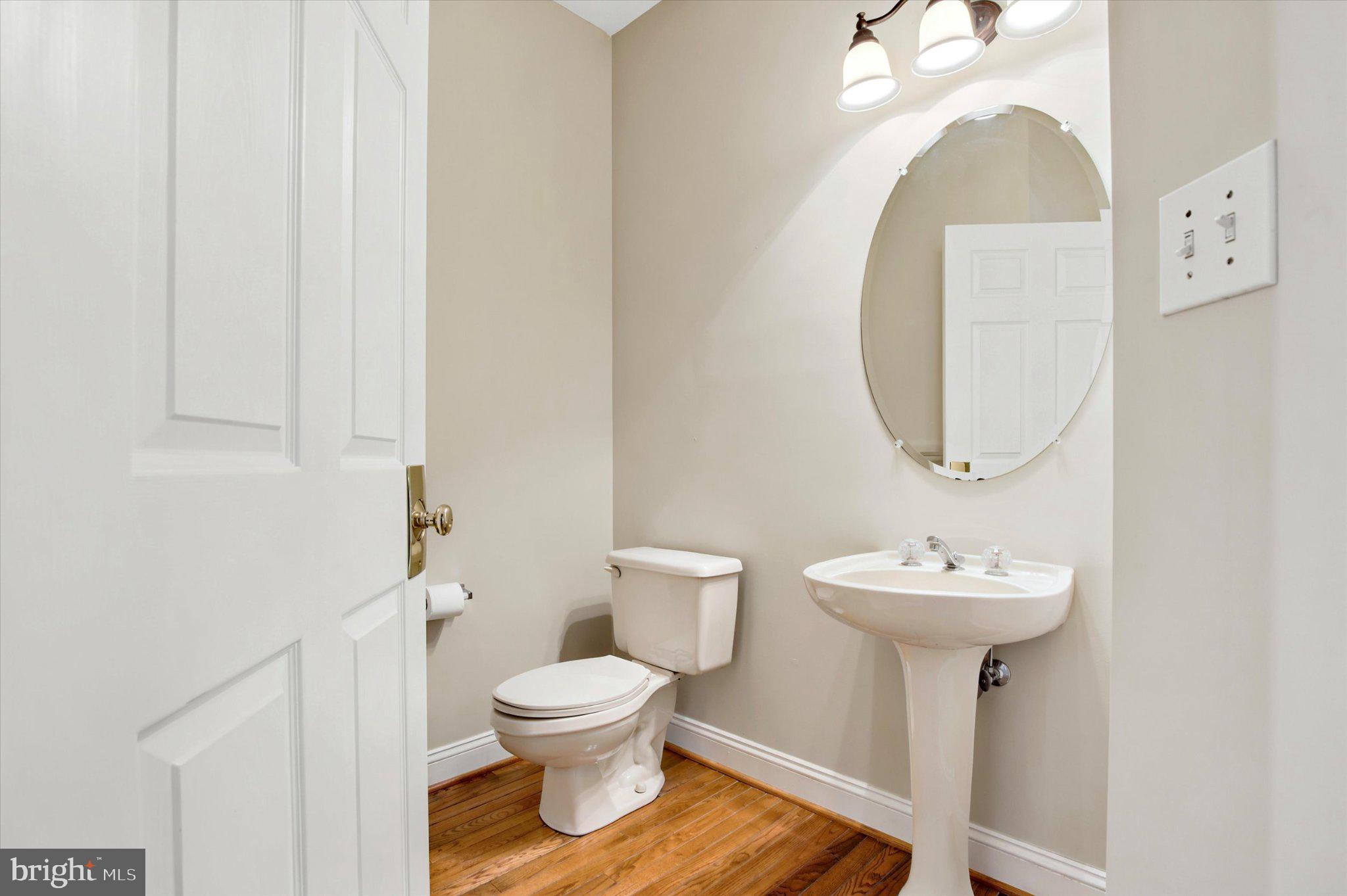 OAKS OF BUCKINGHAM - Residential