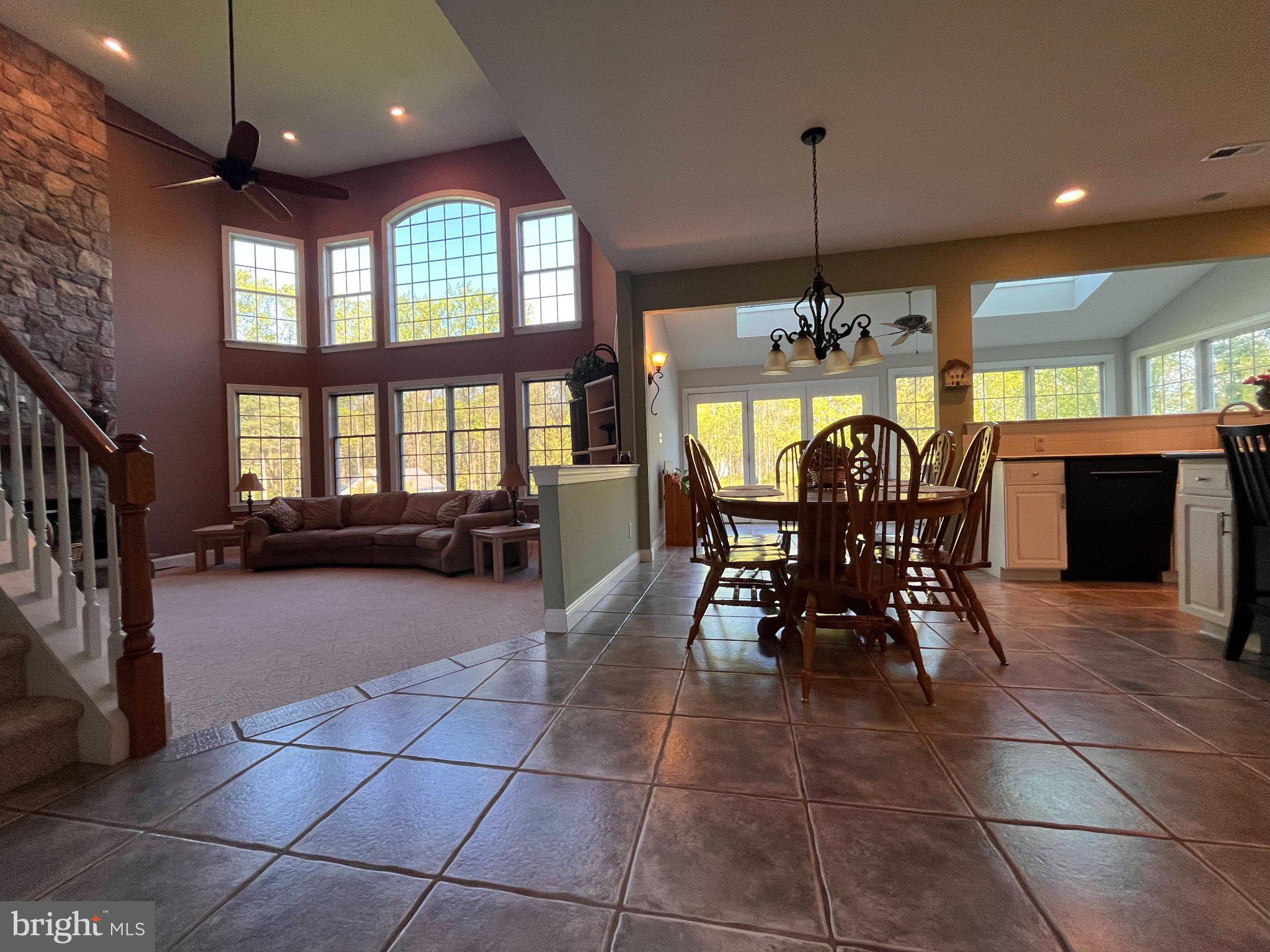 OAKS OF BUCKINGHAM - Residential